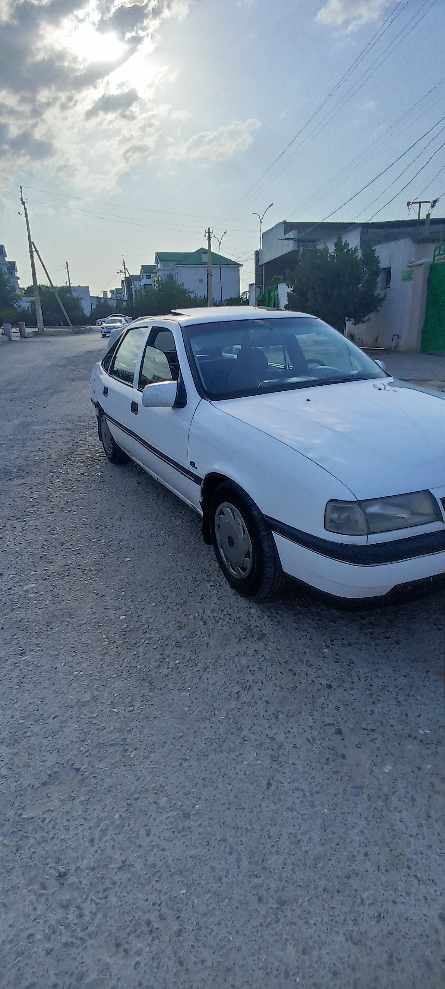 Opel Vectra 1992 - 30 000 TMT - Änew - img 1