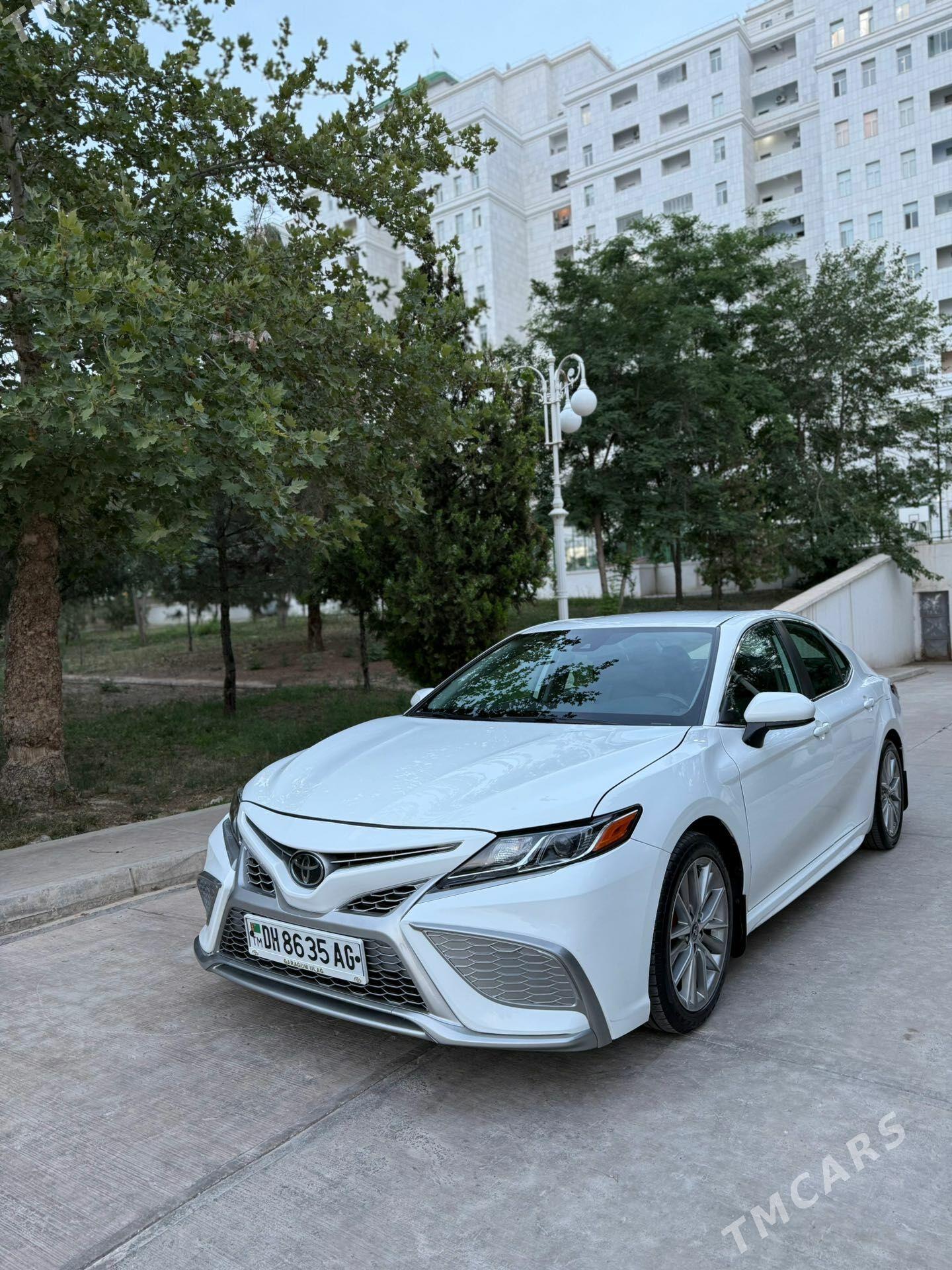 Toyota Camry 2021 - 340 000 TMT - Aşgabat - img 1