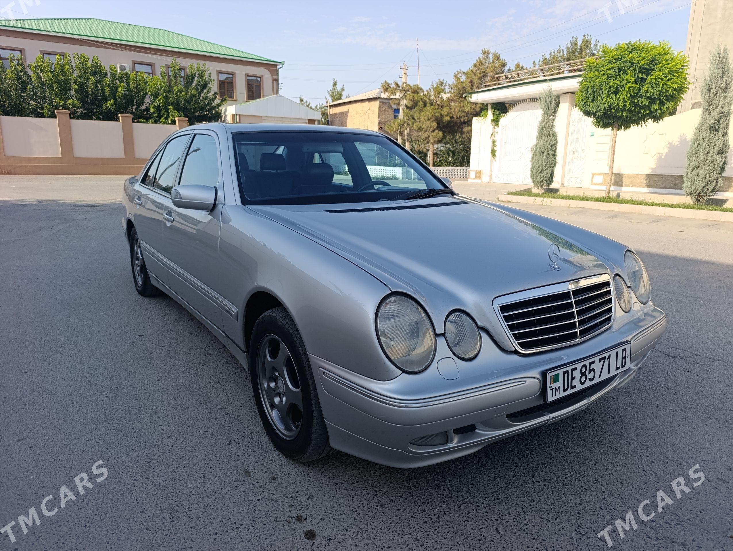 Mercedes-Benz E320 2001 - 235 000 TMT - Türkmenabat - img 1
