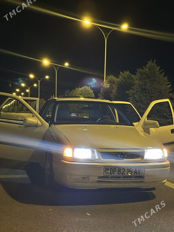 Opel Vectra 1993 - 65 000 TMT - Bagyr - img 1
