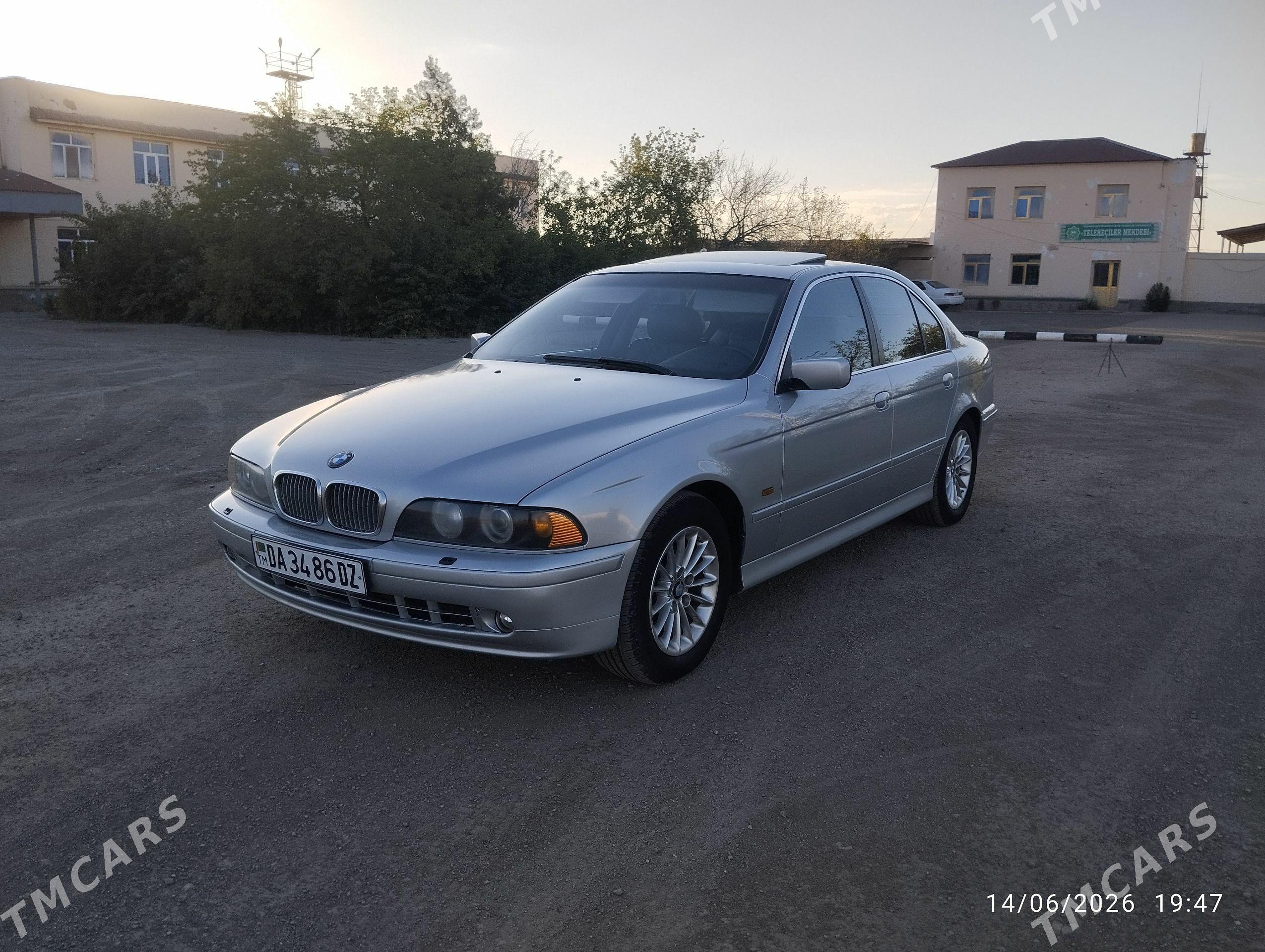 BMW E39 2000 - 140 000 TMT - Köneürgenç - img 1