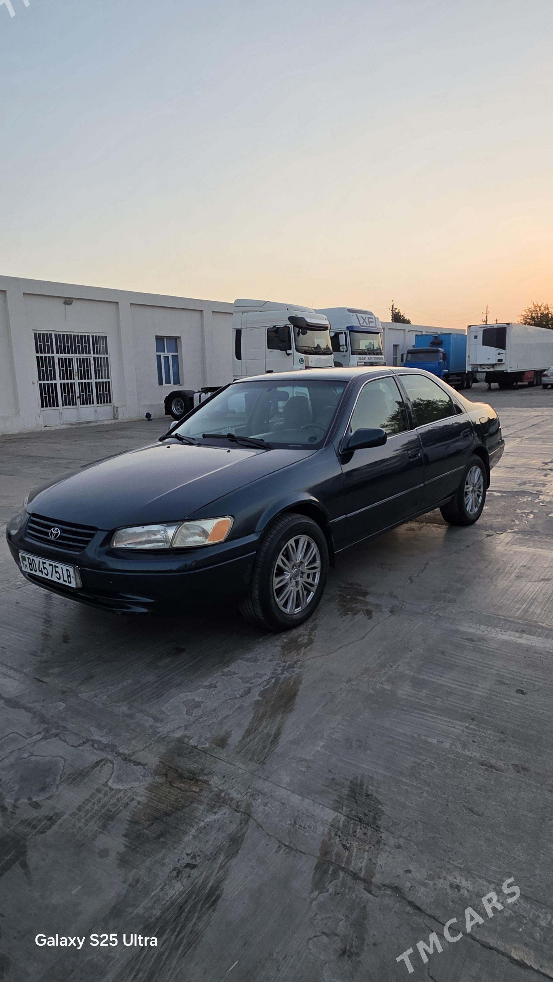 Toyota Camry 1998 - 120 000 TMT - Туркменабат - img 1