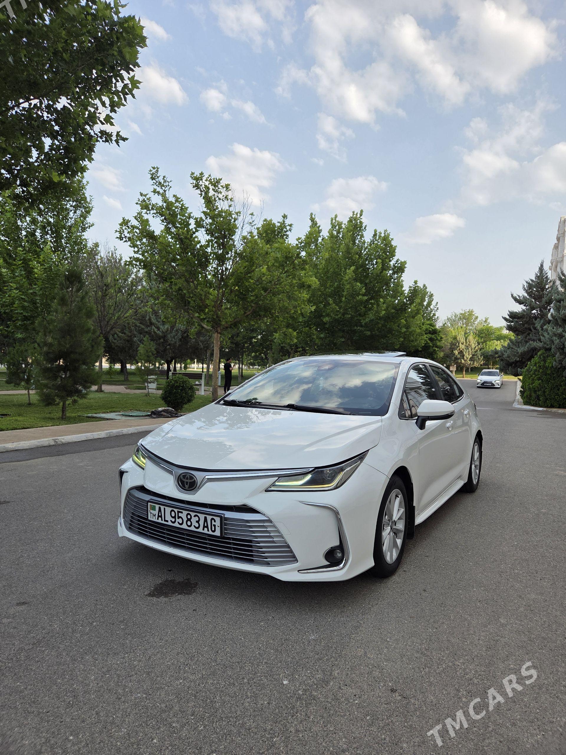 Toyota Corolla 2022 - 295 000 TMT - Aşgabat - img 1