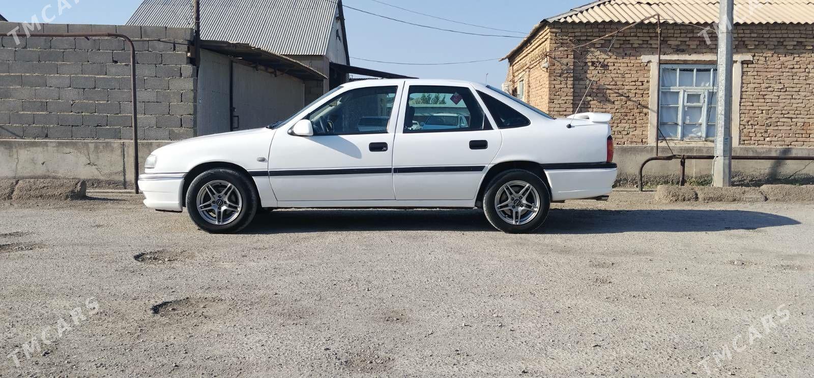 Opel Vectra 1993 - 52 000 TMT - Bäherden - img 1