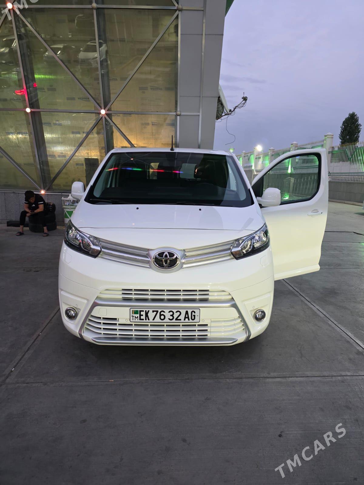 Toyota Hiace 2022 - 440 000 TMT - Aşgabat - img 1