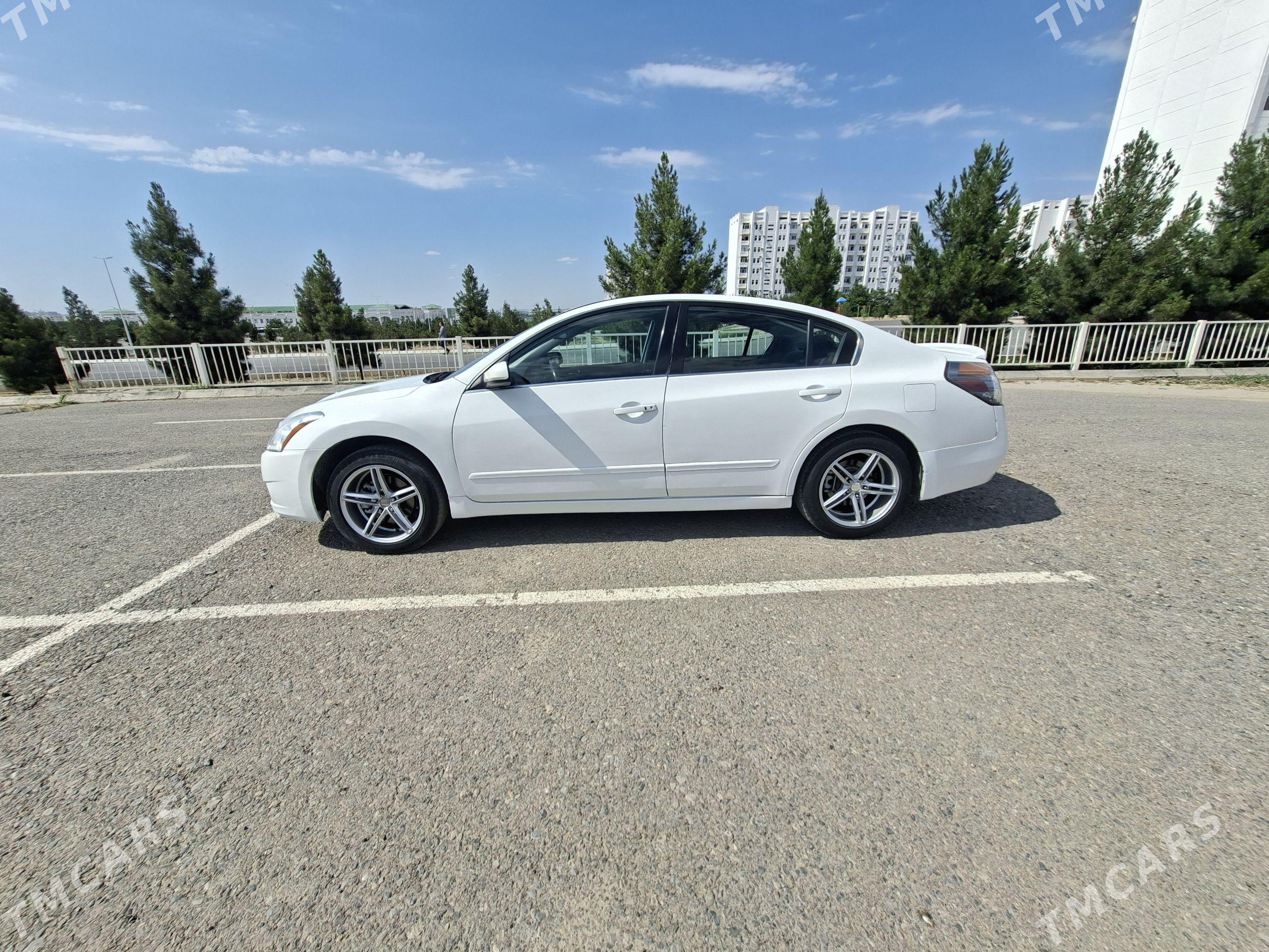 Nissan Altima 2012 - 142 000 TMT - Arçabil şaýoly - img 1