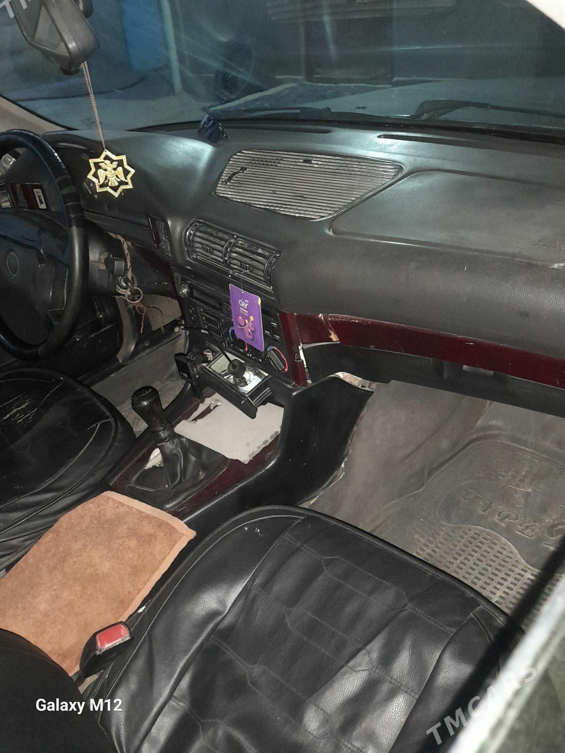 BMW 530 1993 - 60 000 TMT - Бахарден - img 1