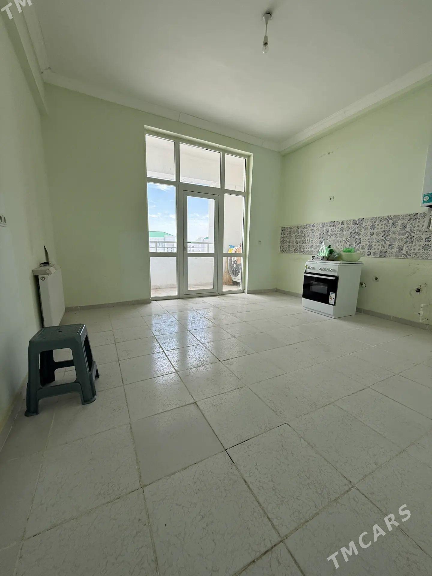 Gurtly 3kom Eyesinden 120m² - Ашхабад - img 1