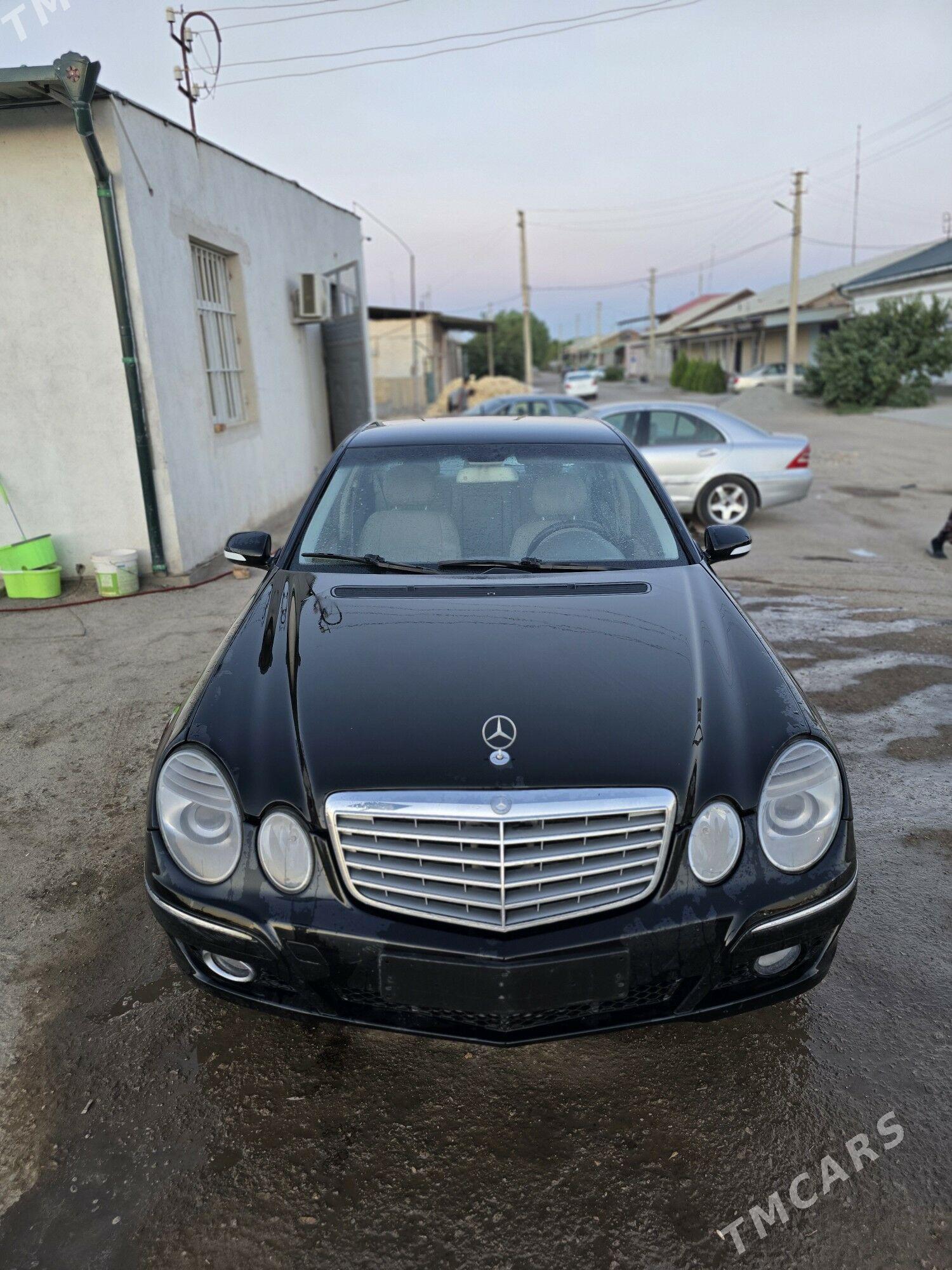 Mercedes-Benz E-Class 2007 - 120 000 TMT - Дашогуз - img 1
