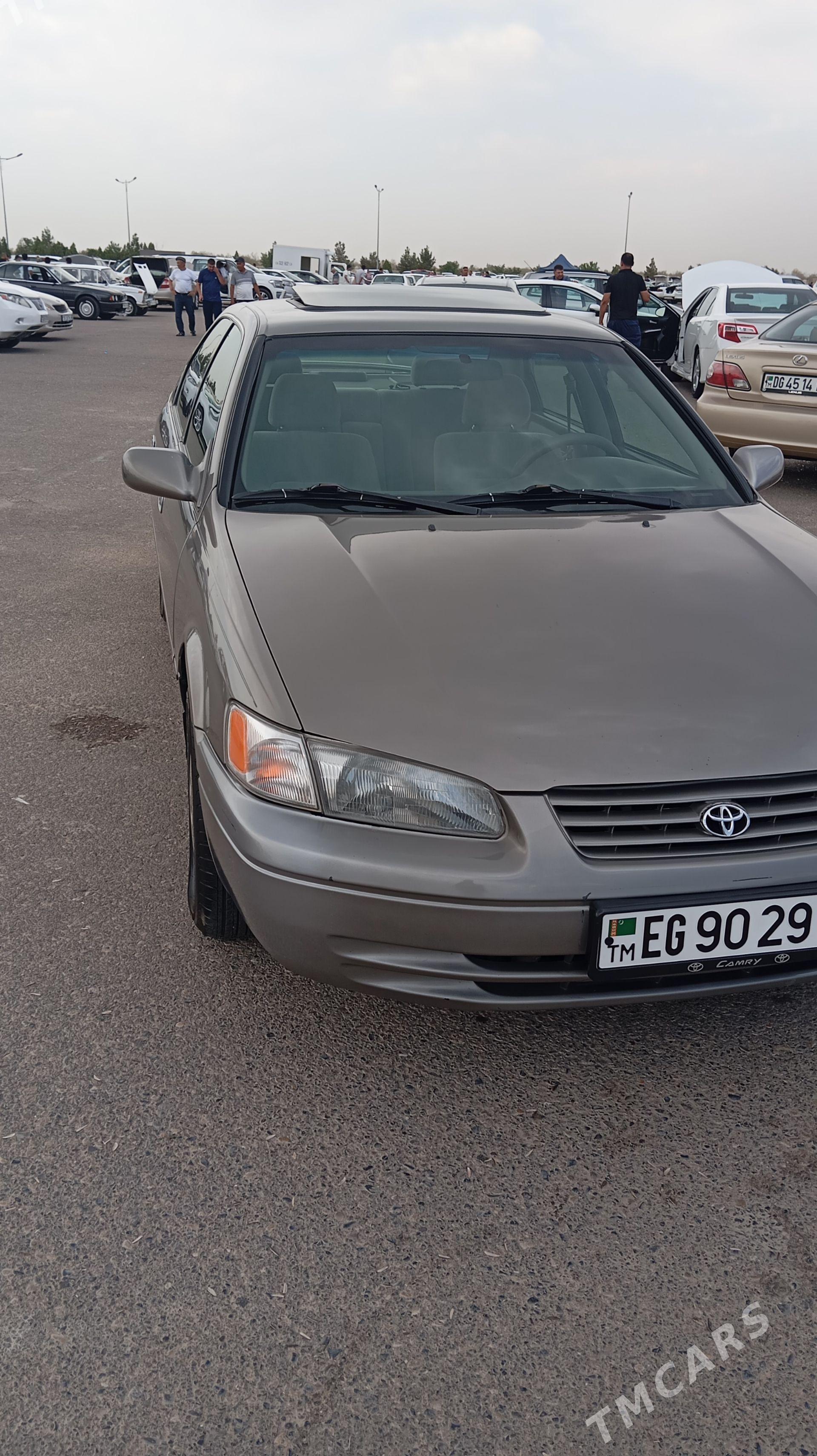 Toyota Camry 1997 - 180 000 TMT - Чарджоу - img 1