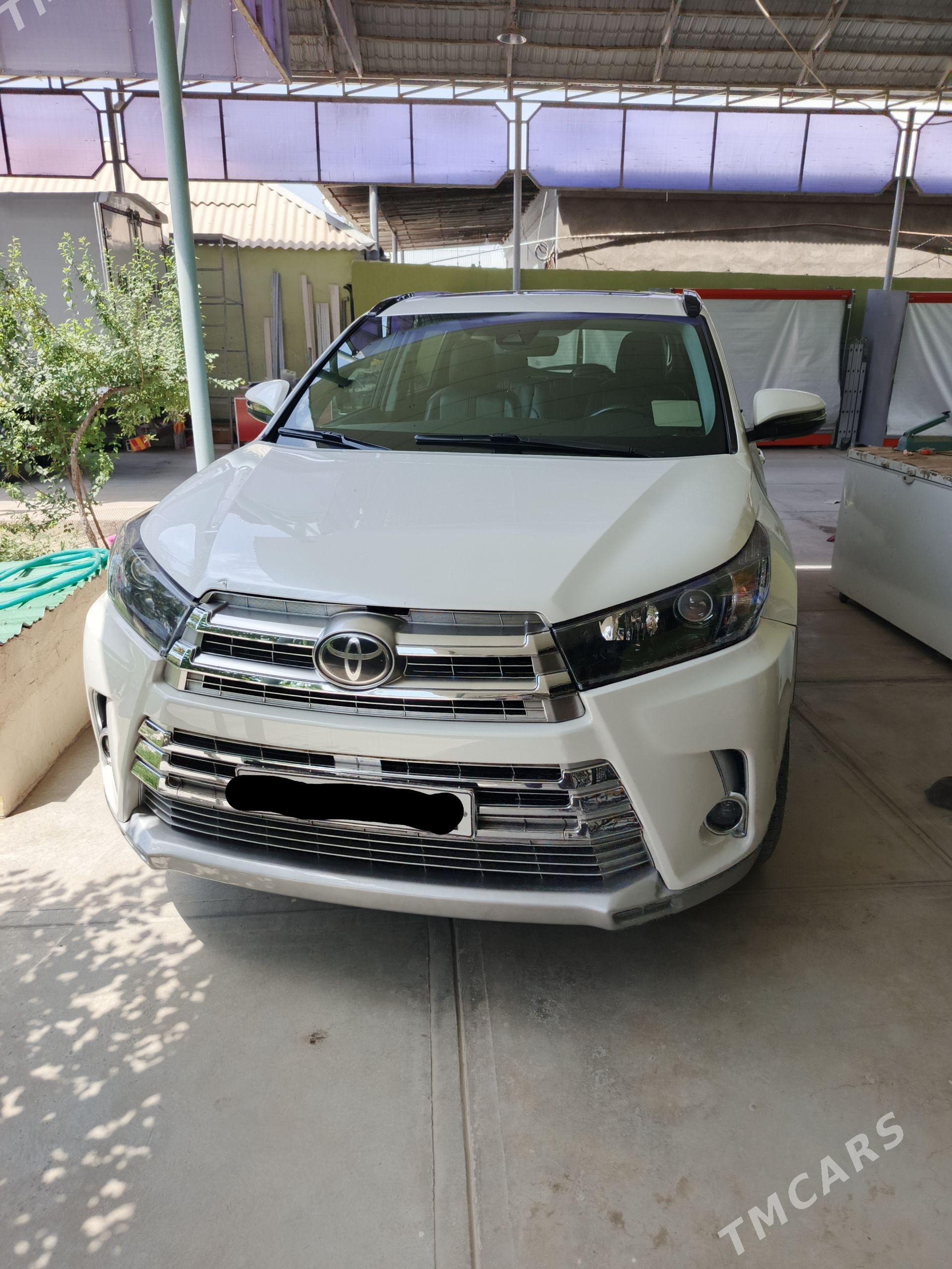 Toyota Highlander 2019 - 469 000 TMT - Aşgabat - img 1