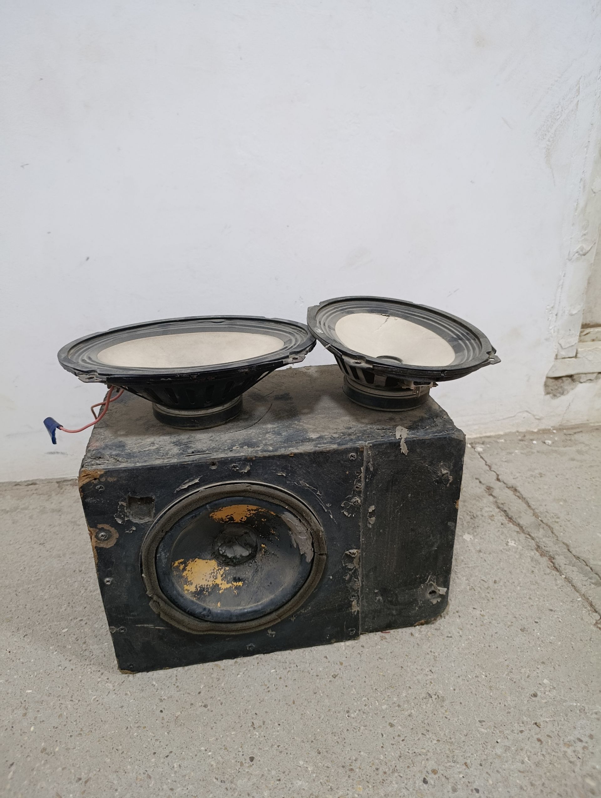 1 bocka 2 JBL galonka 400 TMT - Гумдаг - img 1
