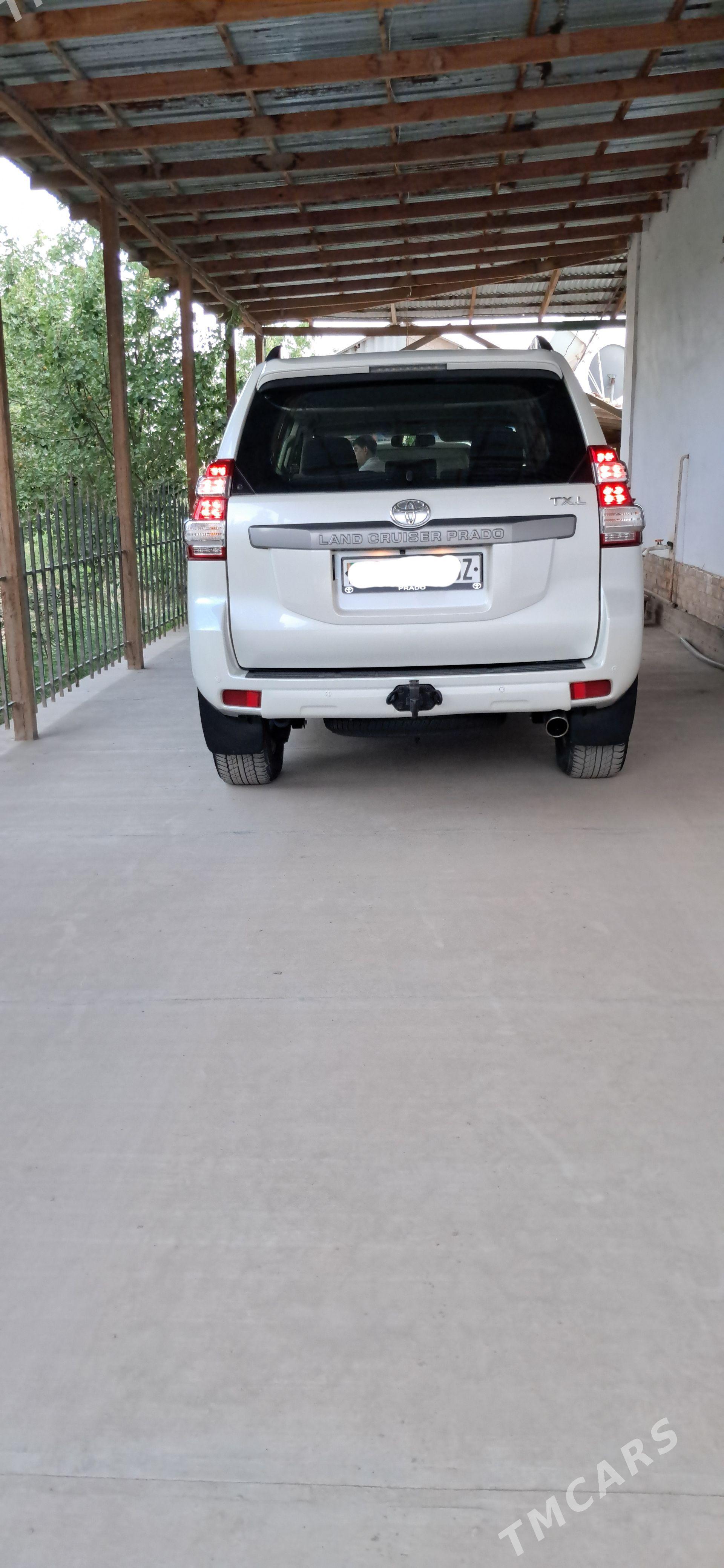 Toyota Land Cruiser Prado 2015 - 740 000 TMT - Шабатский этрап - img 1