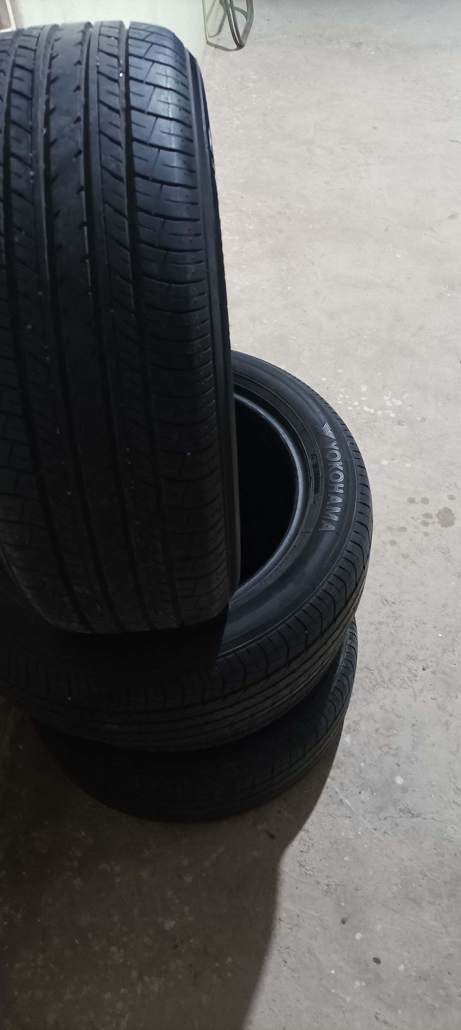 Yokahama 215 55 17 1 850 TMT - Анев - img 1
