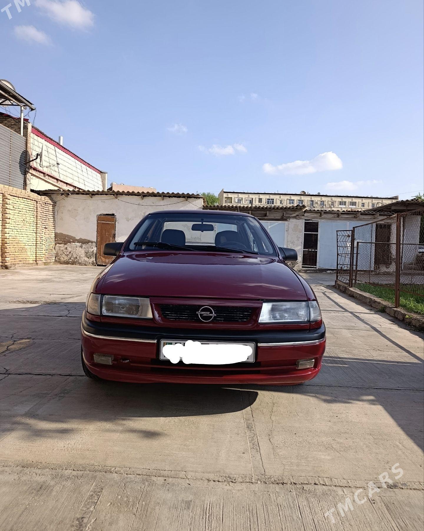 Opel Vectra 1994 - 56 000 TMT - Мары - img 1