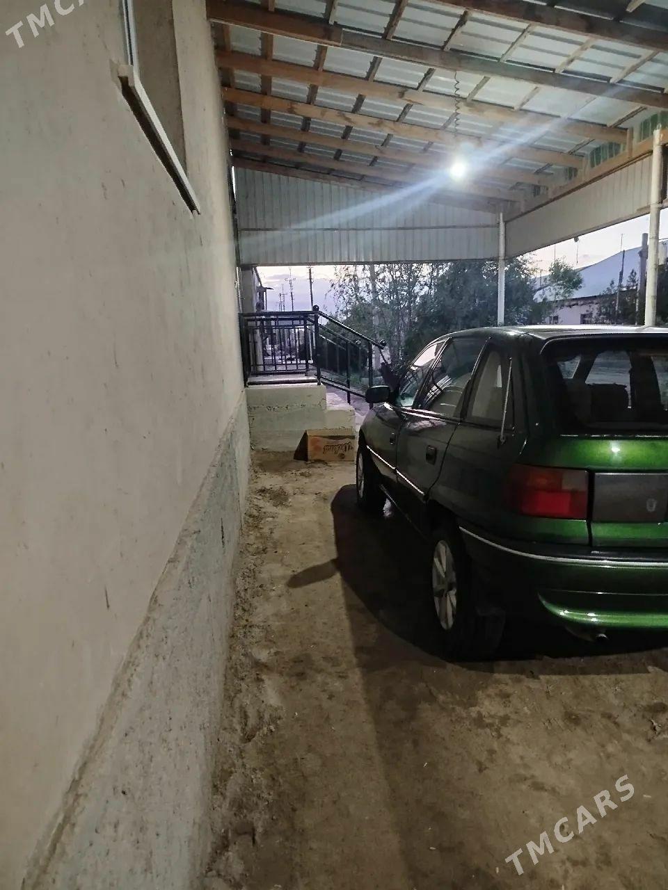 Opel Astra 1995 - 43 000 TMT - Köneürgenç - img 1