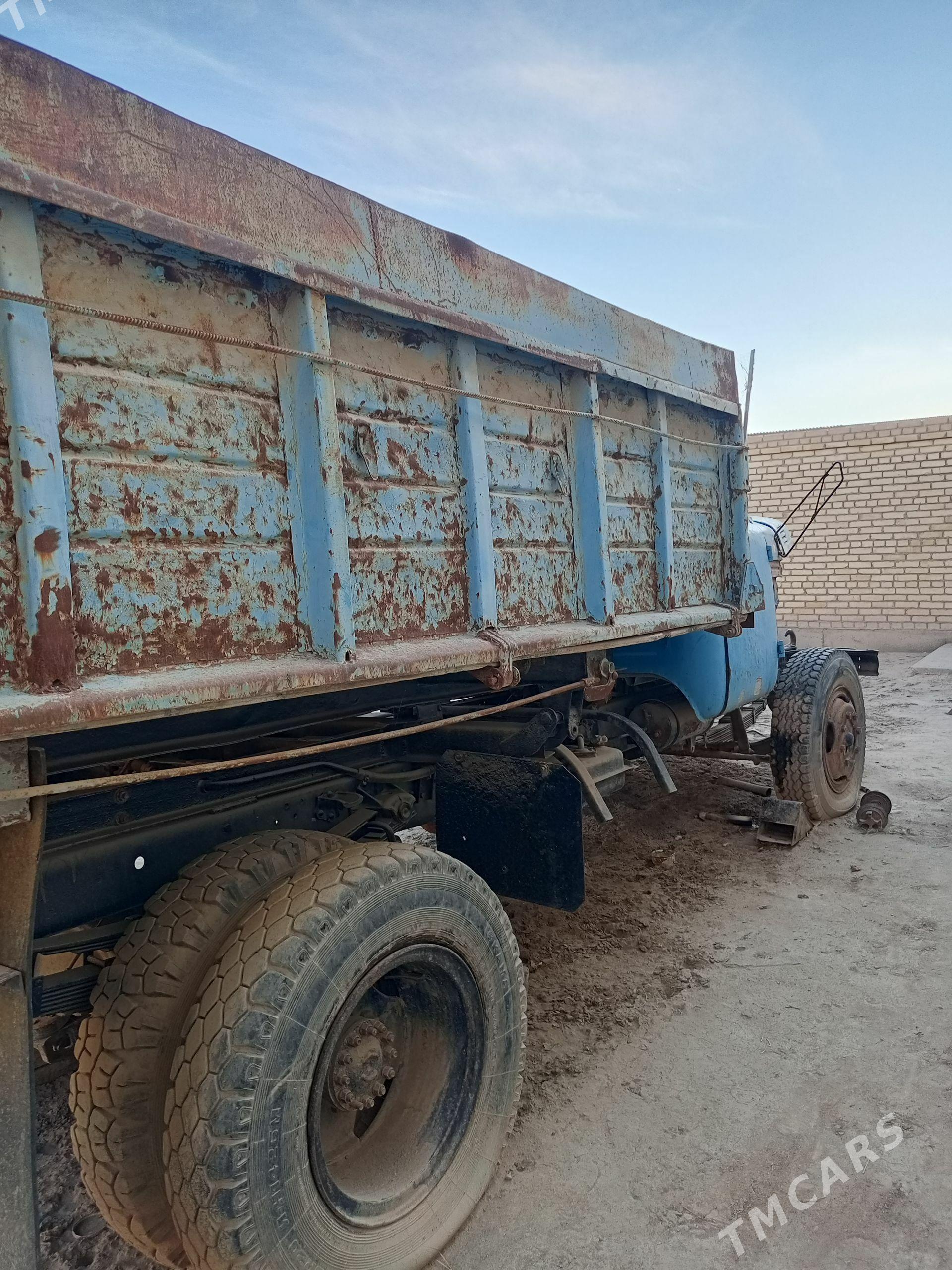 Zil 130 1990 - 35 000 TMT - Farap - img 1