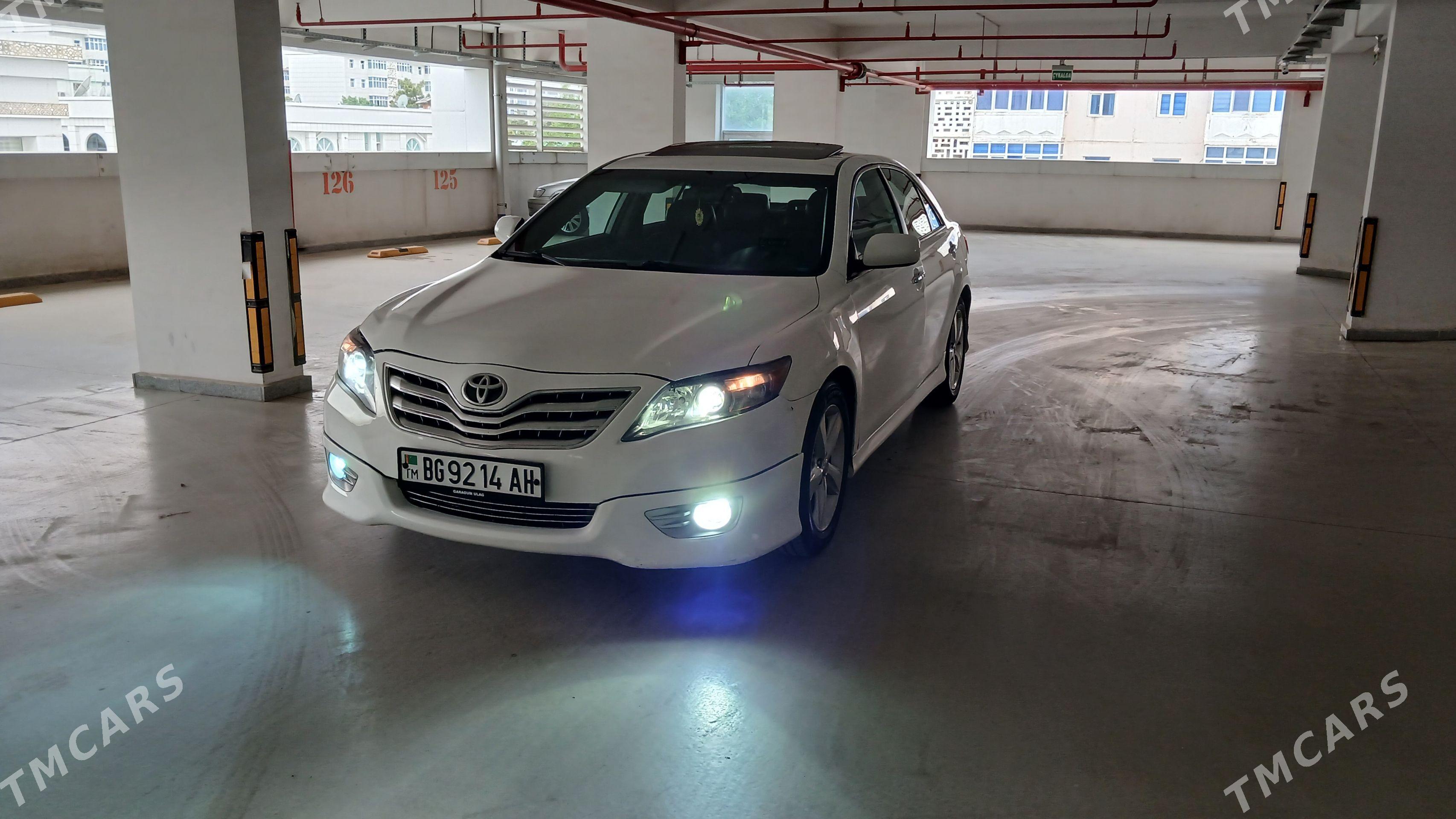Toyota Camry 2011 - 220 000 TMT - Aşgabat - img 1