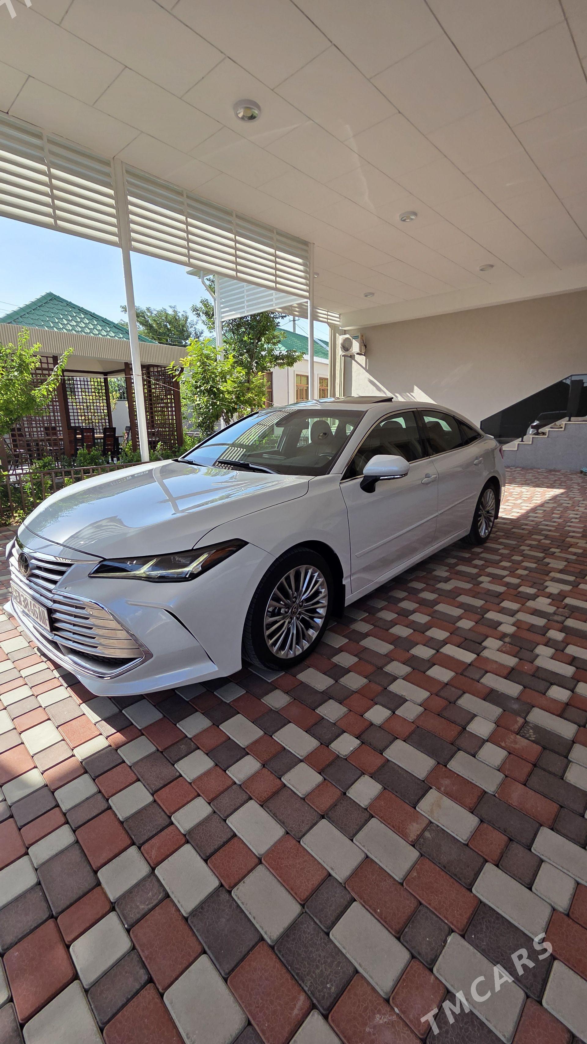 Toyota Avalon 2021 - 530 000 TMT - Ашхабад - img 1