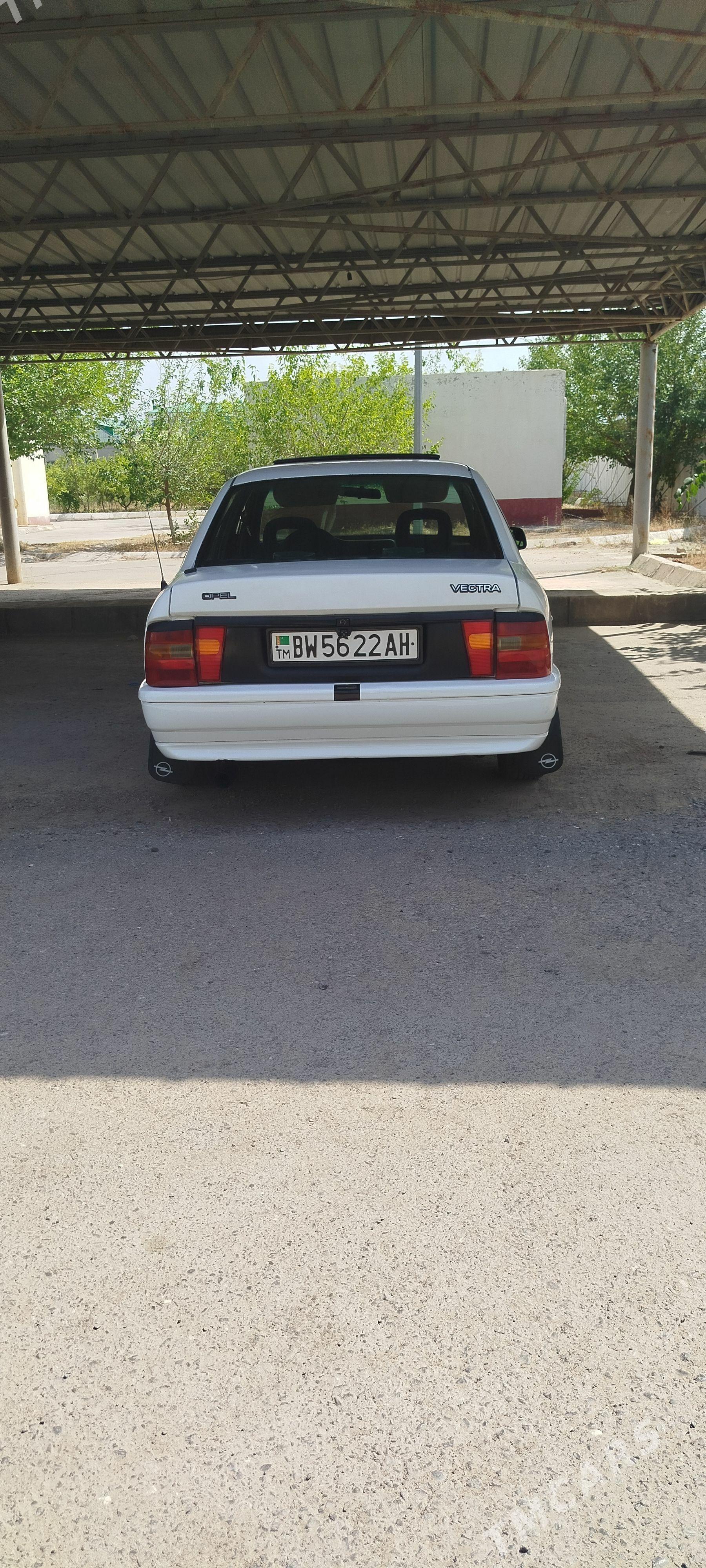 Opel Vectra 1992 - 35 000 TMT - Änew - img 1