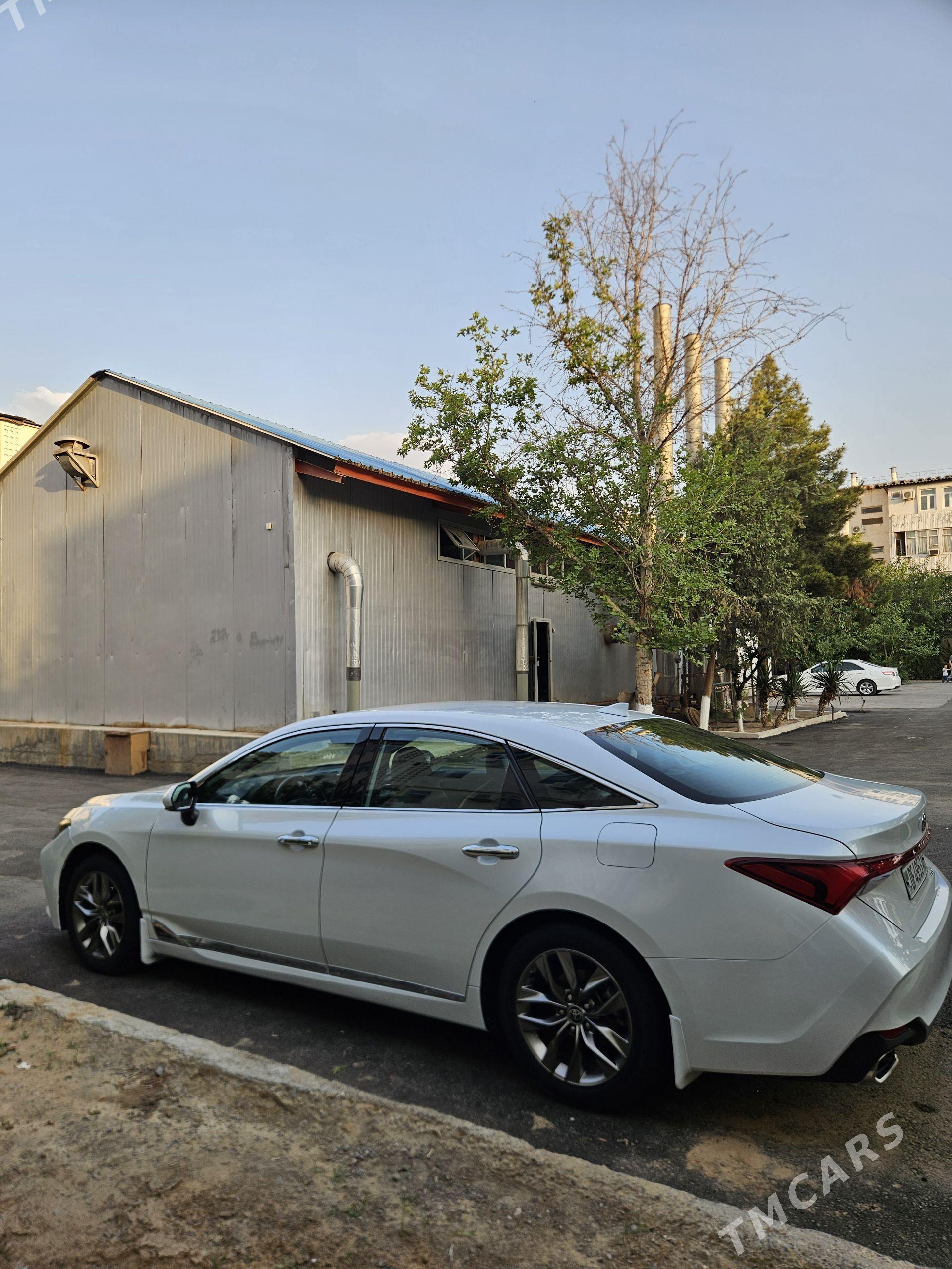 Toyota Avalon 2022 - 445 000 TMT - Aşgabat - img 1