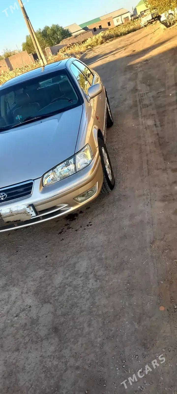 Toyota Camry 2000 - 180 000 TMT - Türkmenbaşy etr. - img 1