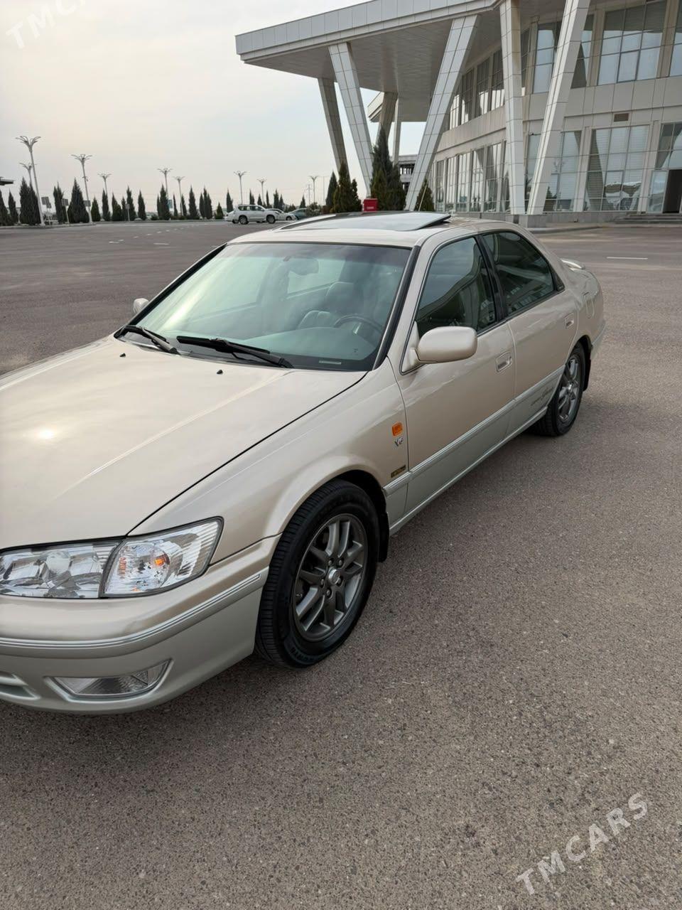 Toyota Camry 2000 - 220 000 TMT - Мары - img 1
