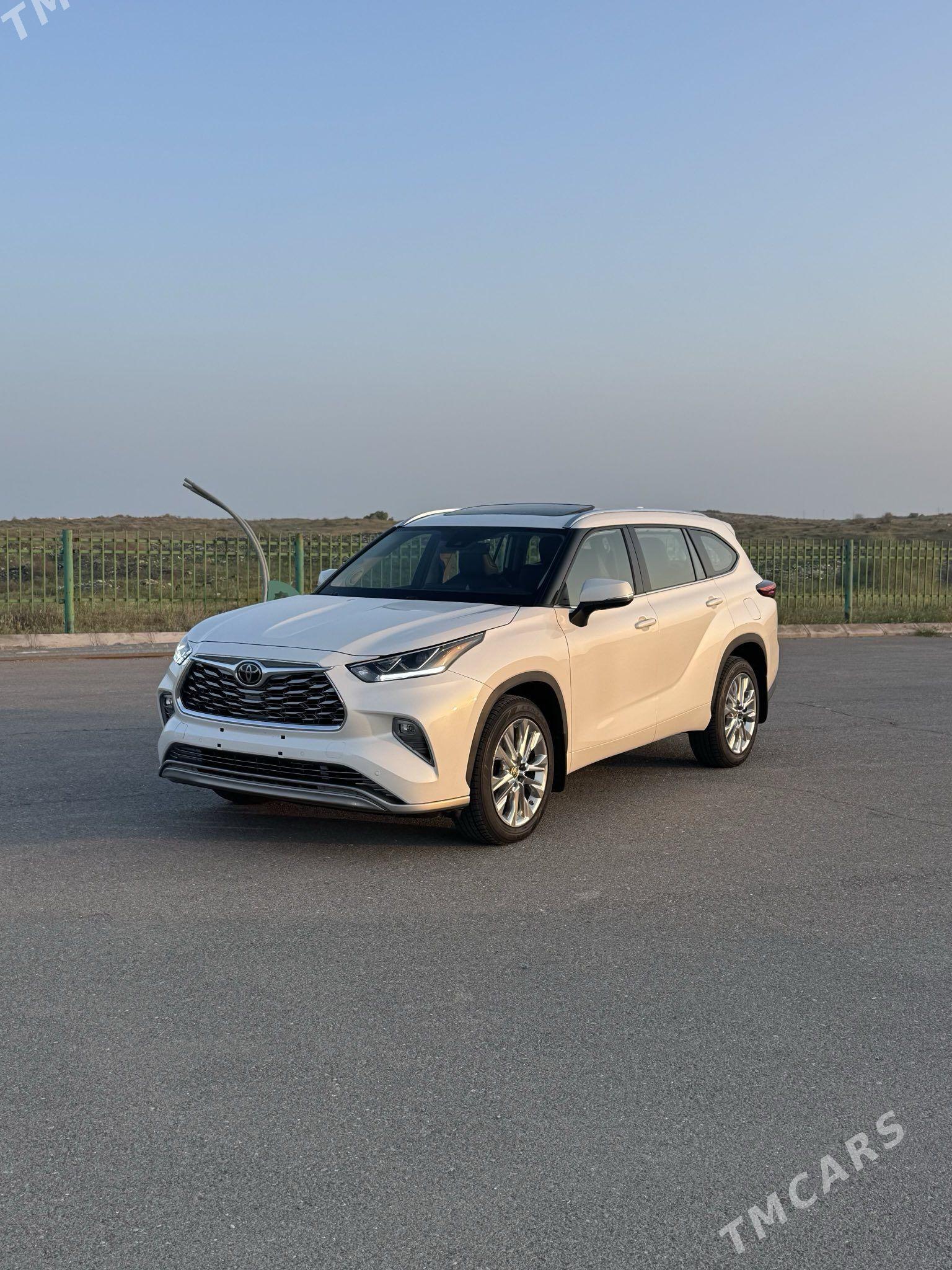 Toyota Highlander 2020 - 650 000 TMT - Мары - img 1