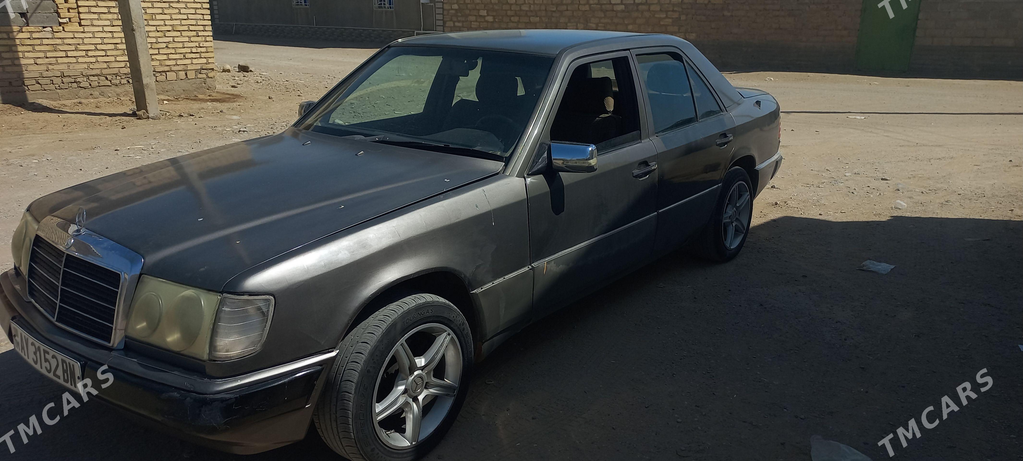 Mercedes-Benz 230E 1987 - 30 000 TMT - Gumdag - img 1