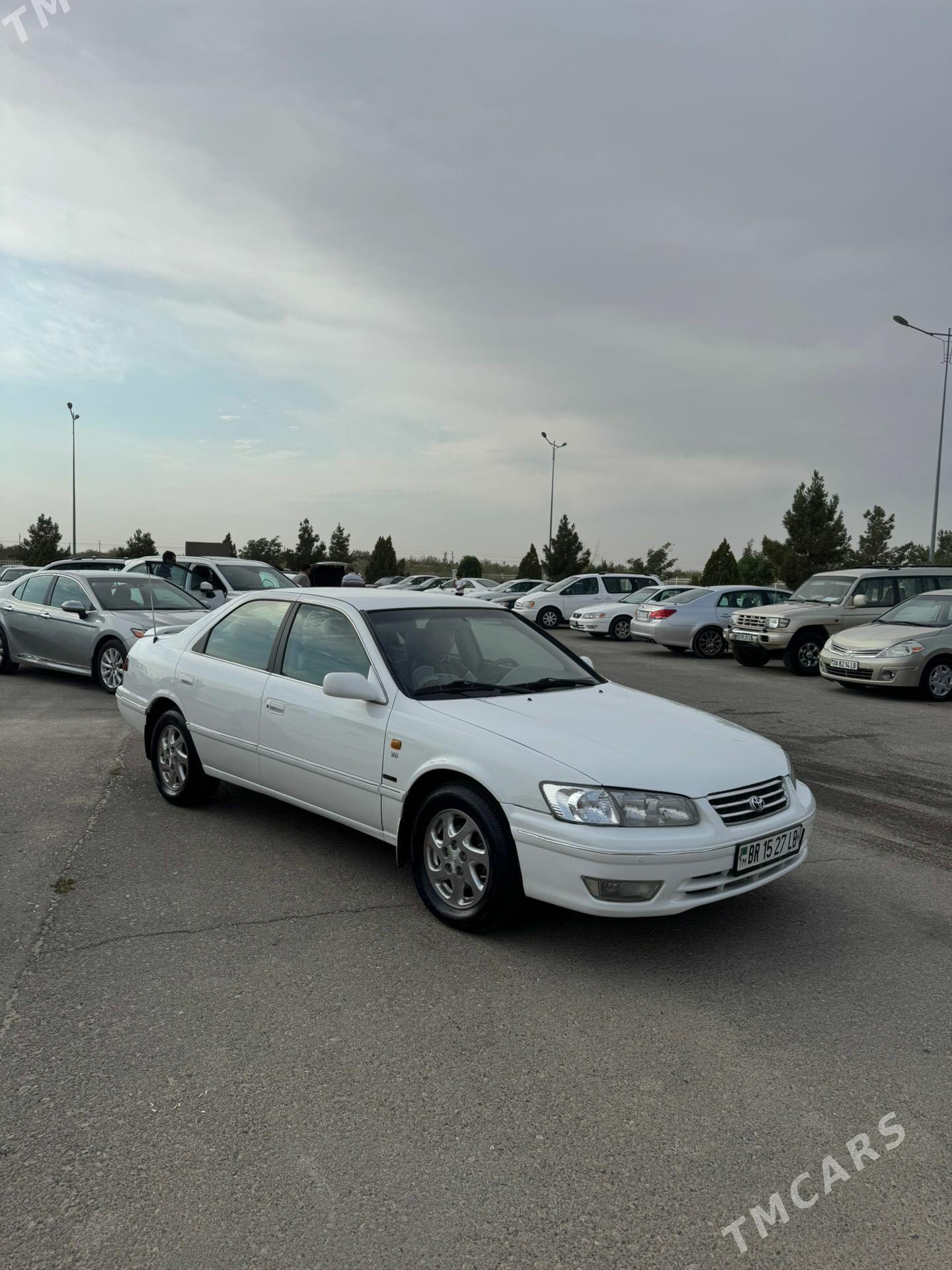 Toyota Camry 1999 - 160 000 TMT - Сакар - img 1