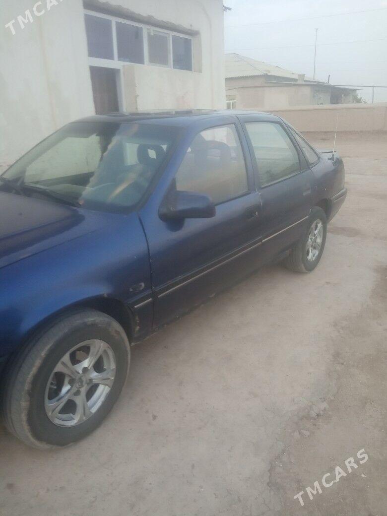 Opel Vectra 1992 - 26 000 TMT - Гороглы (Тагта) - img 1