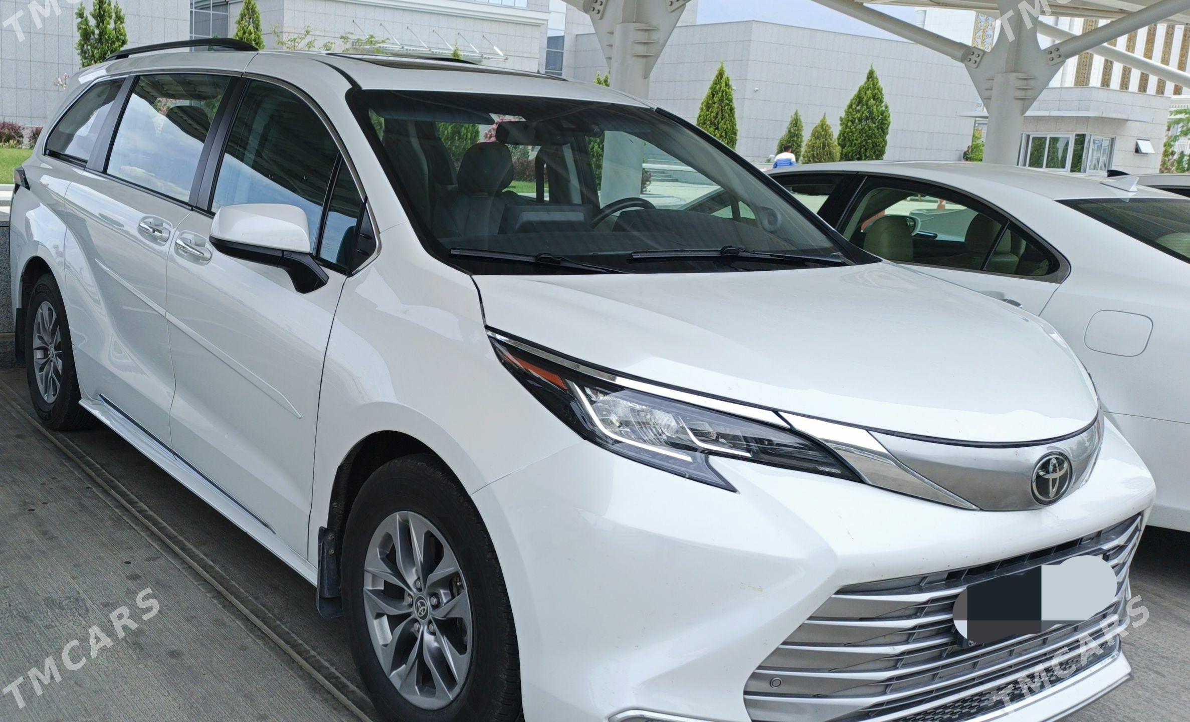 Toyota Sienna 2022 - 495 000 TMT - Aşgabat - img 1
