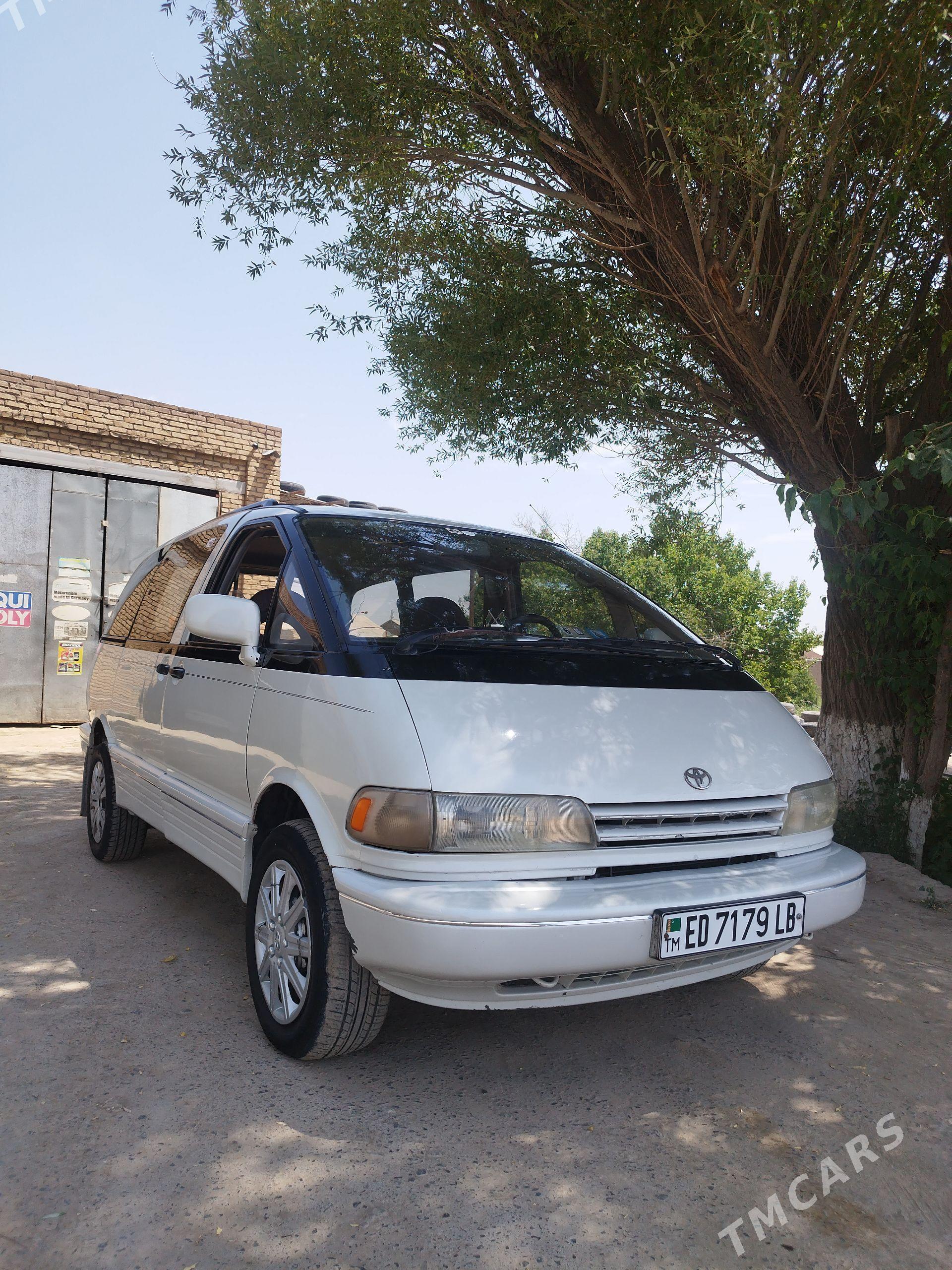 Toyota Previa 1992 - 90 000 TMT - Halaç - img 1