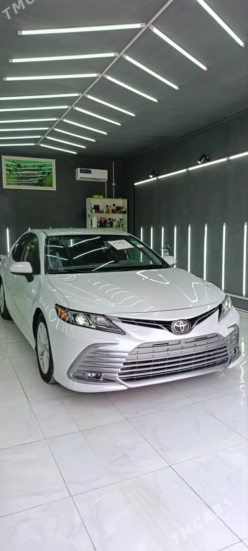 Toyota Camry 2022 - 325 000 TMT - Мургап - img 1