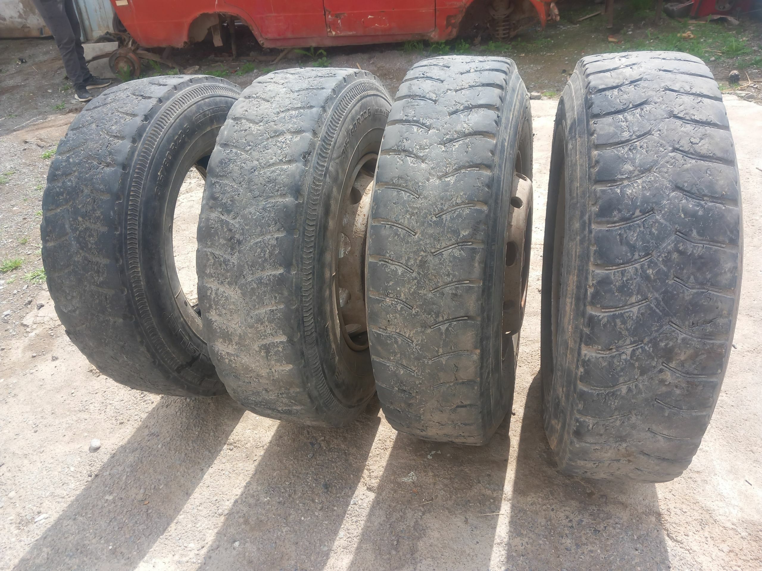 teker 315 80 3 300 TMT - Багир - img 1