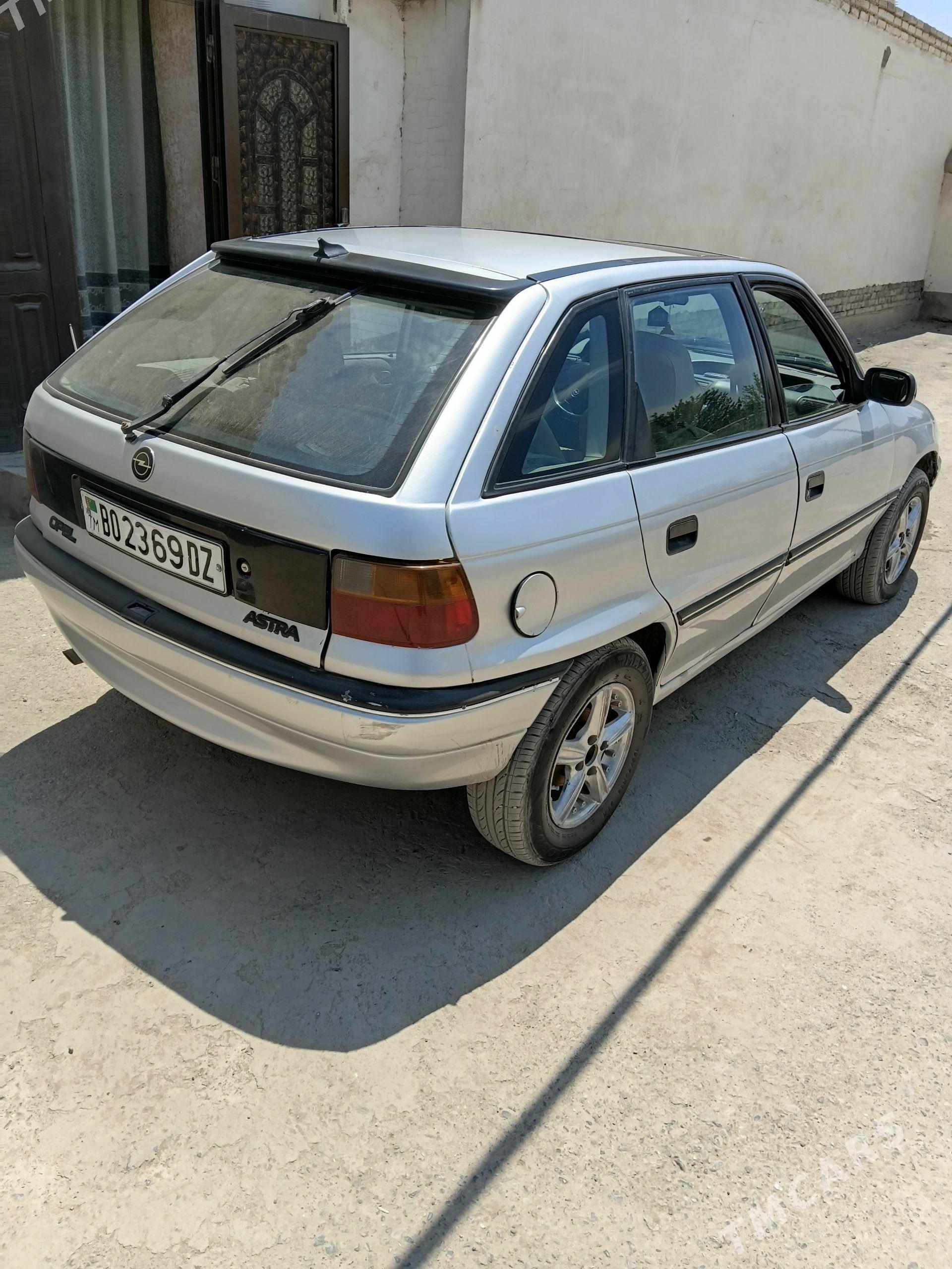 Opel Astra 1992 - 42 000 TMT - Дашогуз - img 1