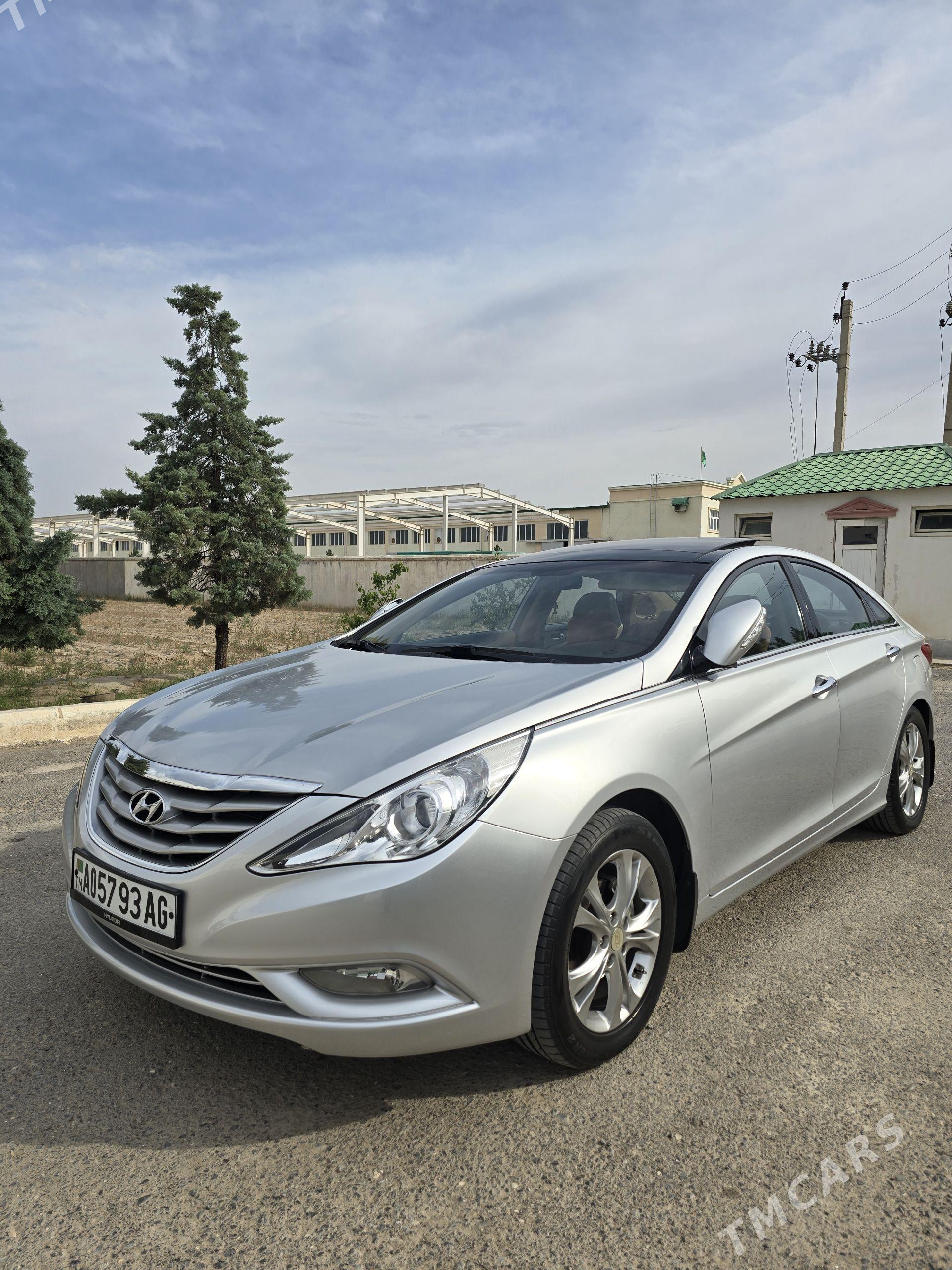 Hyundai Sonata 2012 - 200 000 TMT - 30 mkr - img 1