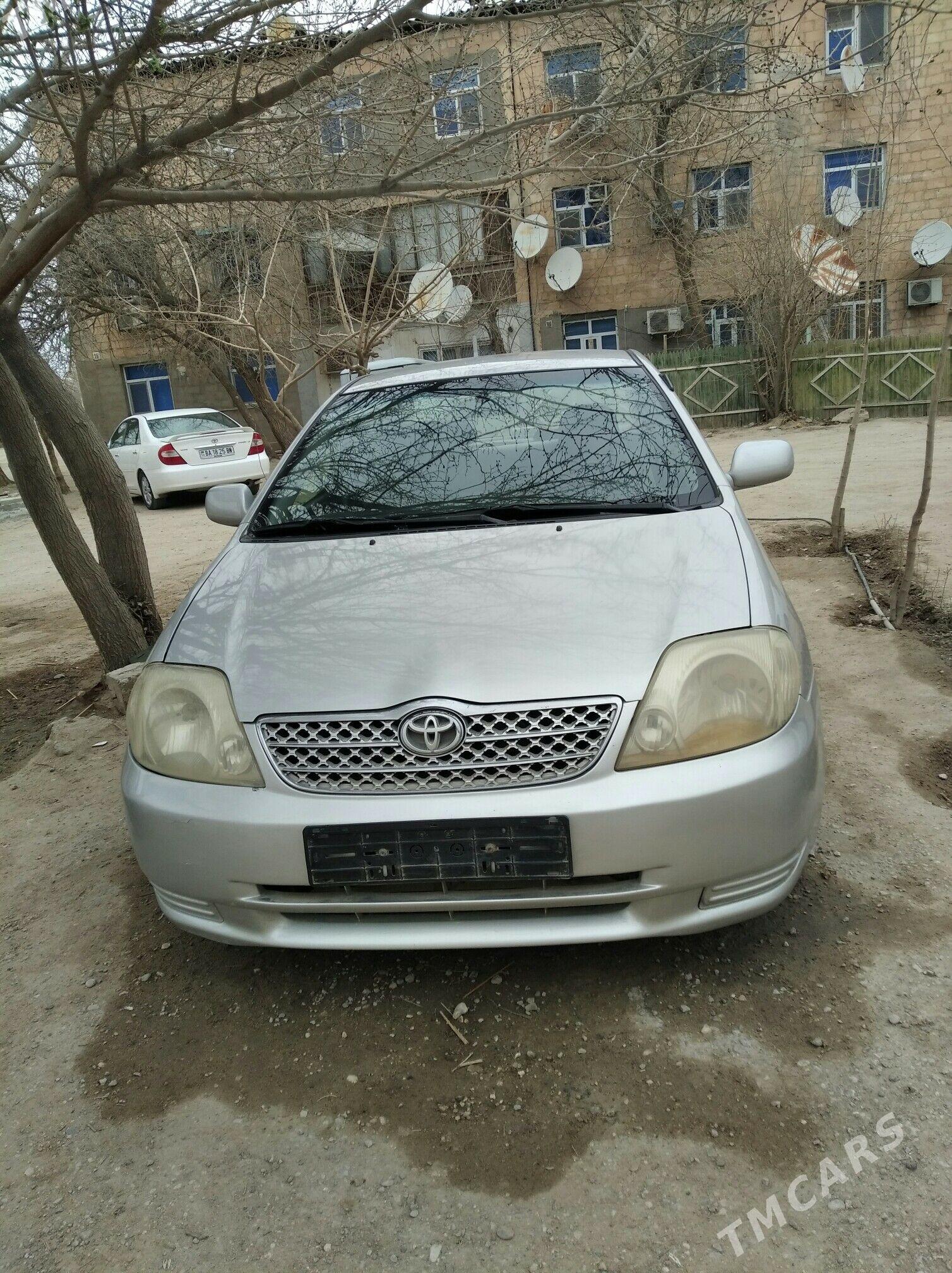 Toyota Corolla 2001 - 100 000 TMT - Балканабат - img 1