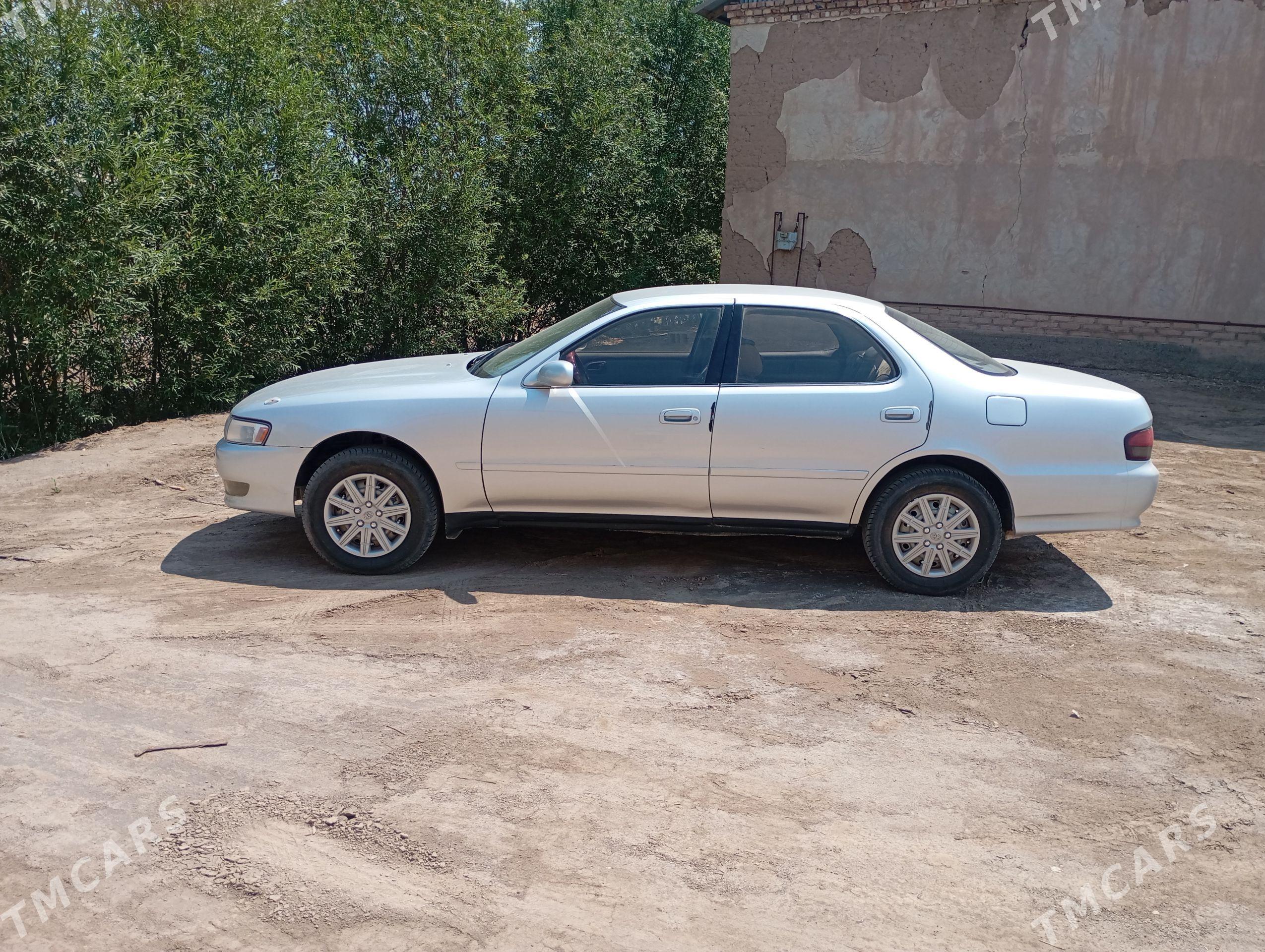 Toyota Chaser 1994 - 55 000 TMT - Köneürgenç - img 1