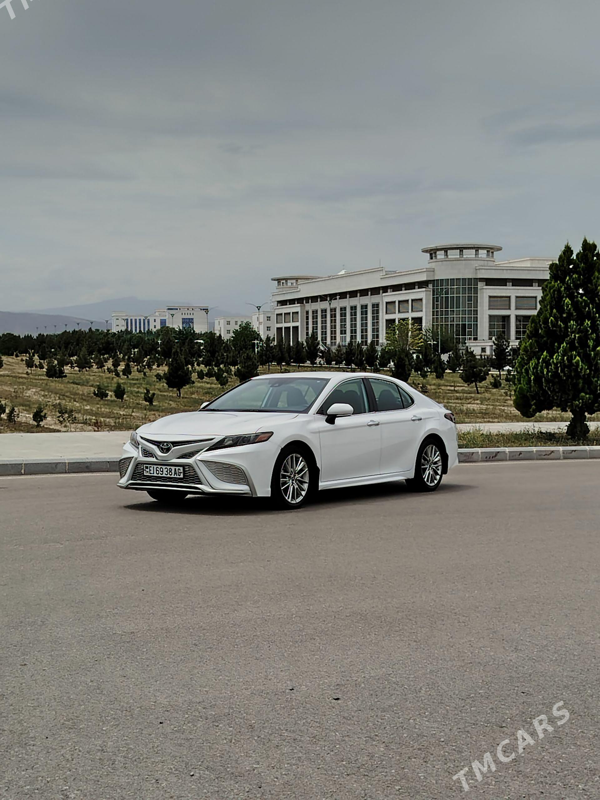 Toyota Camry 2022 - 340 000 TMT - Ашхабад - img 1