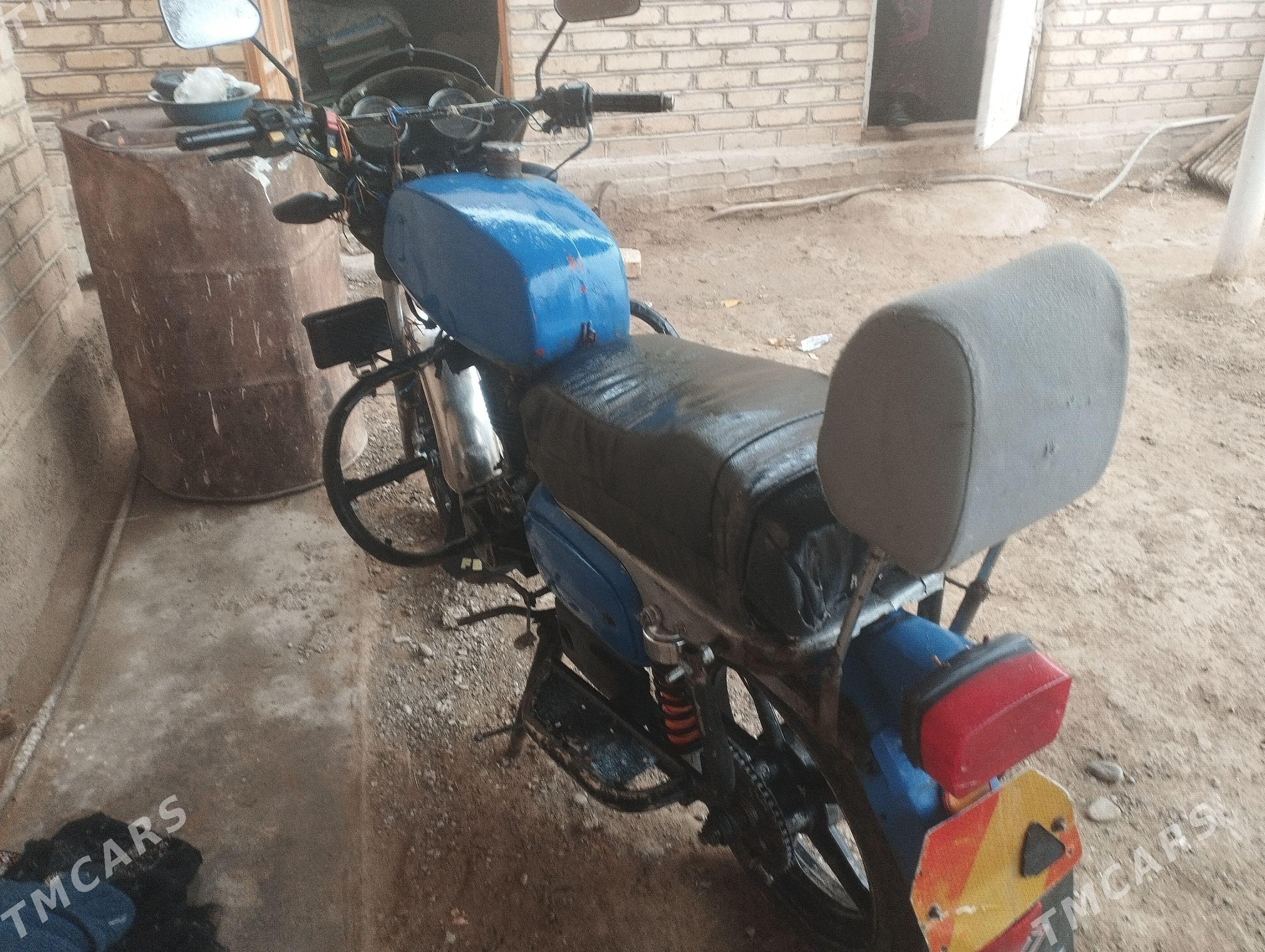 Fekon FK150-8G 2011 - 6 000 TMT - Серахс - img 1