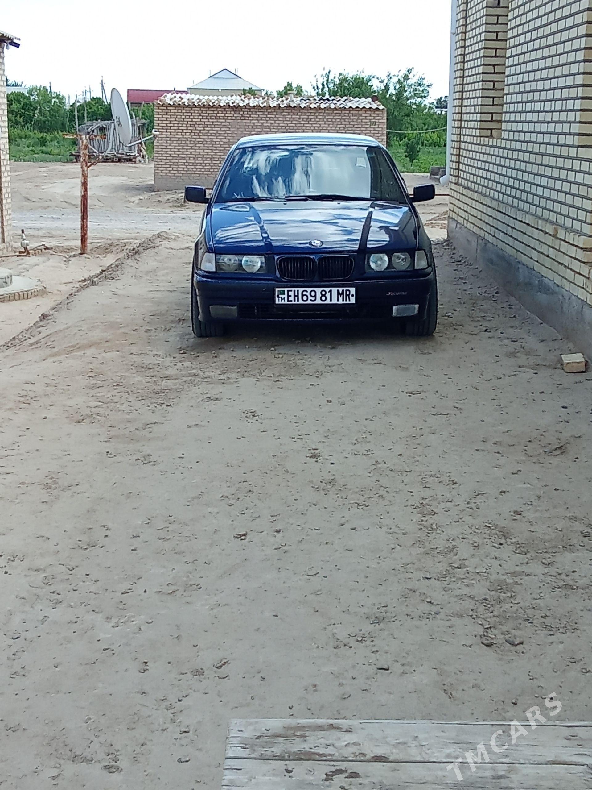 BMW 325 1992 - 70 000 TMT - Мары - img 1