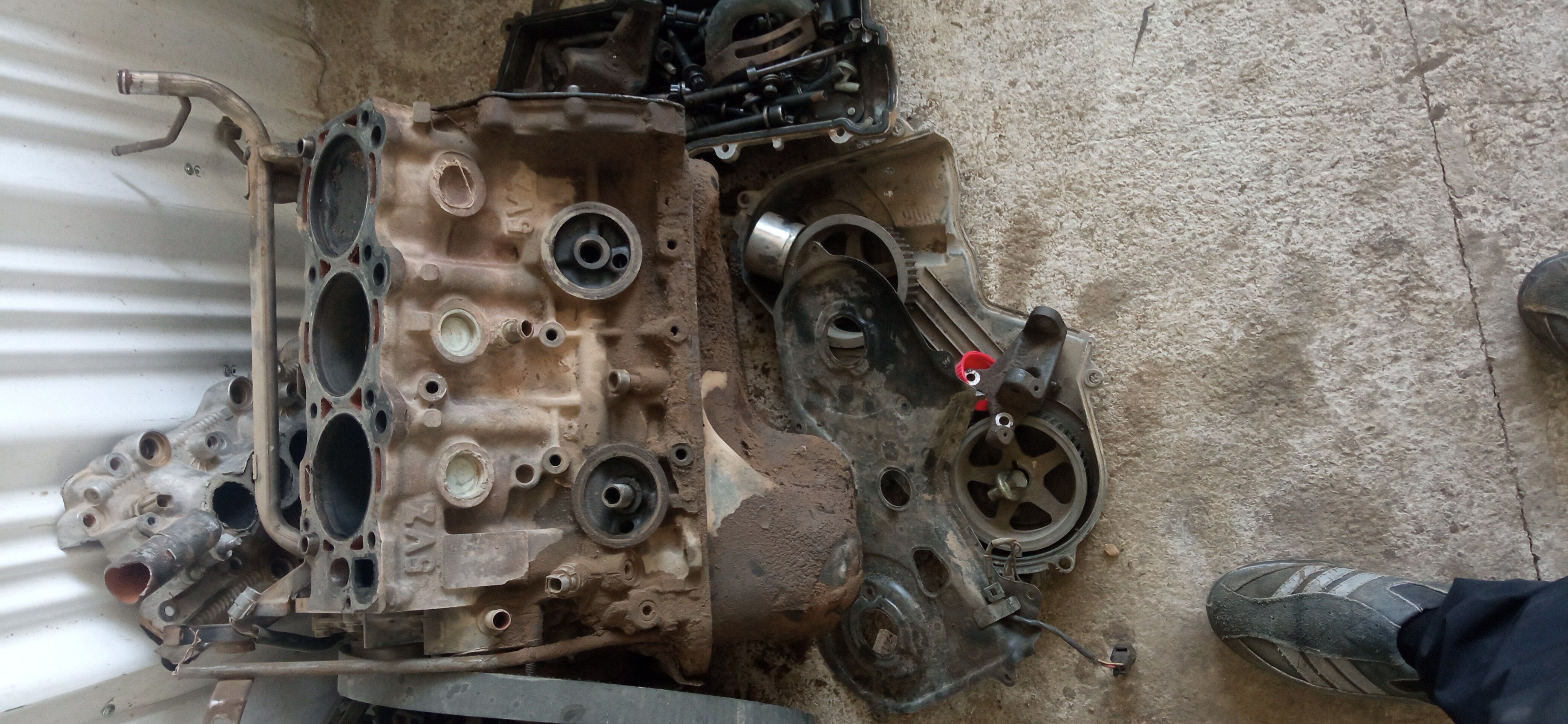 Jeep Runner. Pajero. Patfindir 3 000 TMT - Мары - img 1