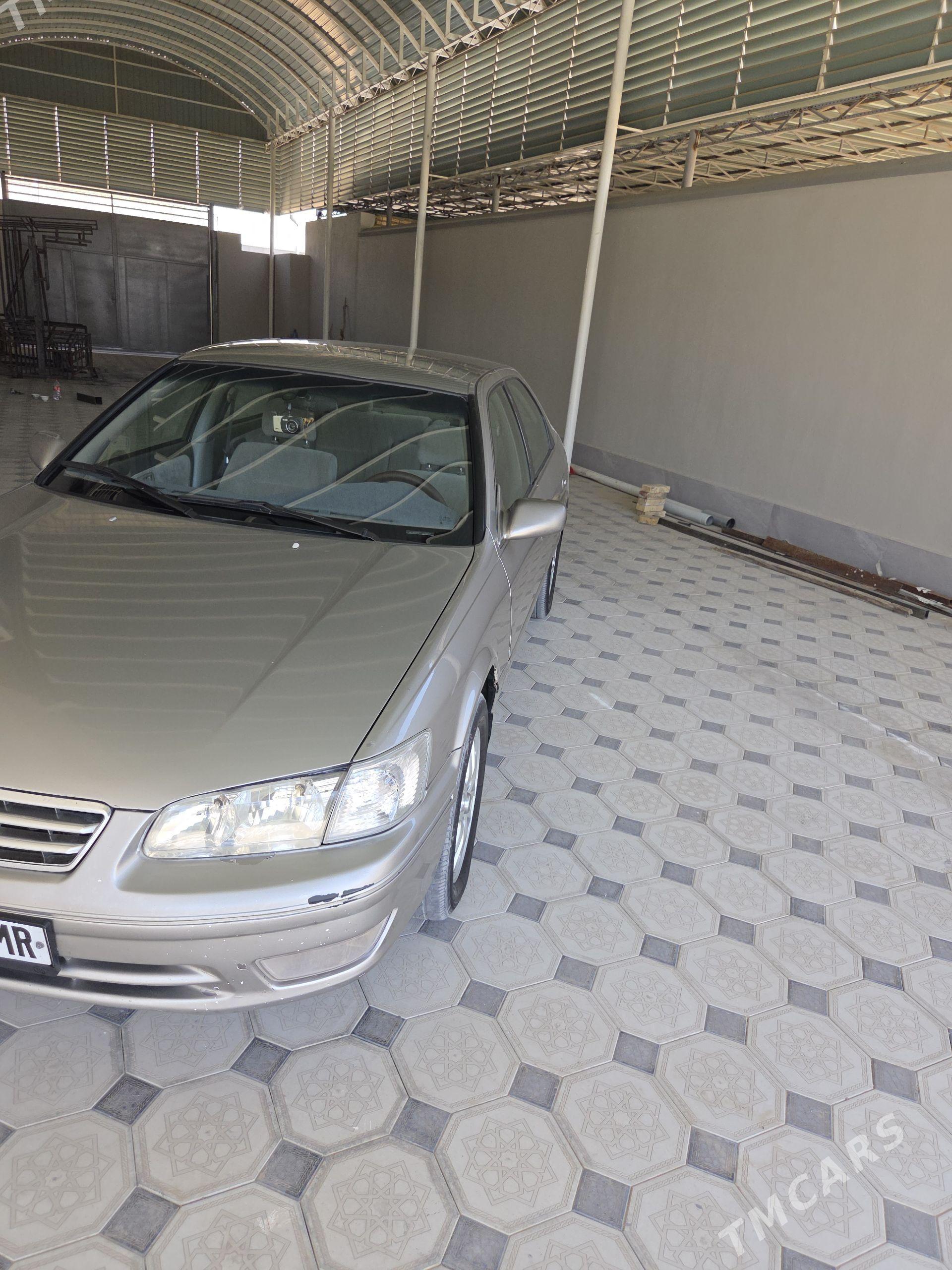 Toyota Camry 1998 - 154 000 TMT - Мары - img 1