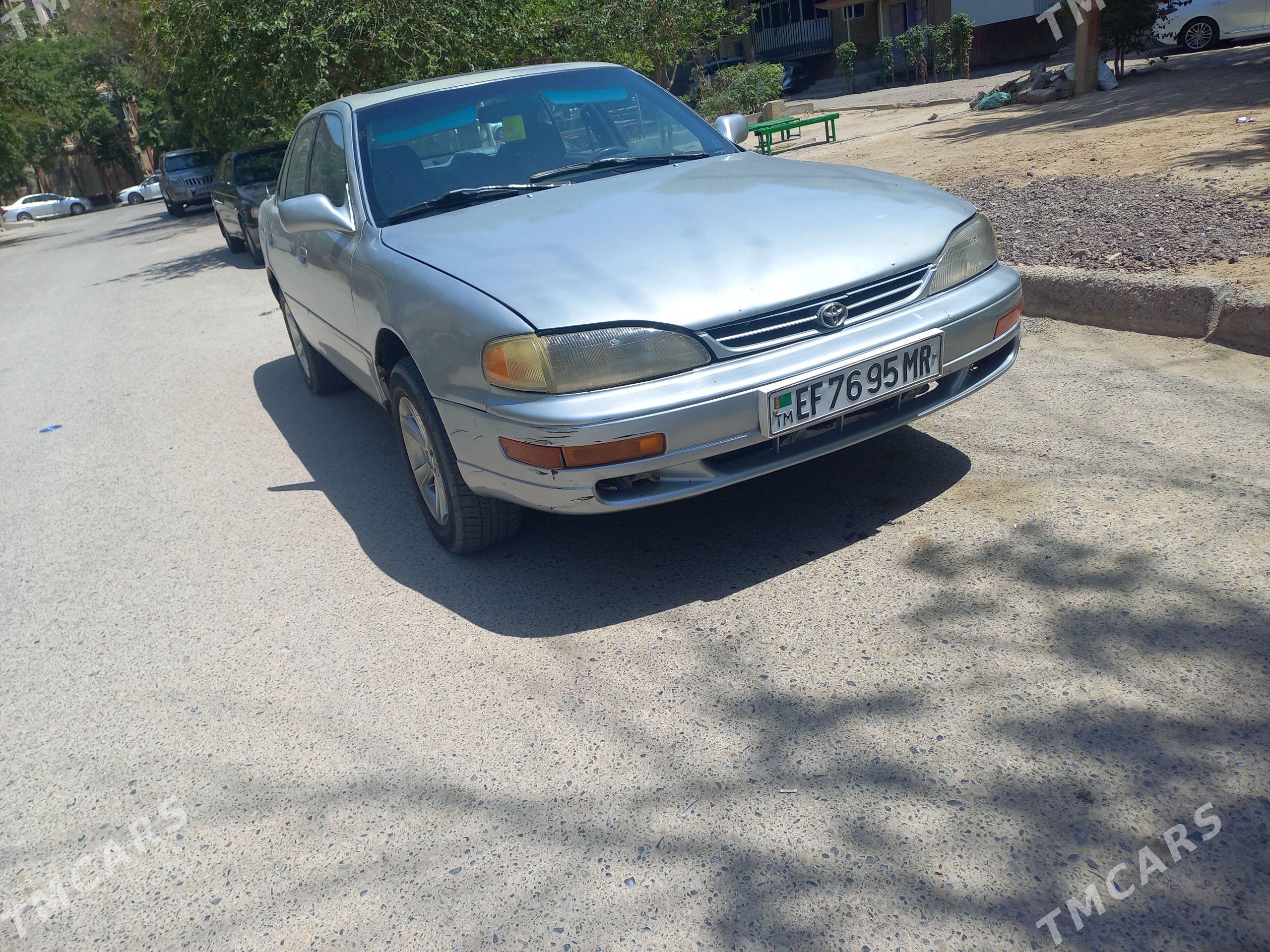 Toyota Camry 1995 - 95 000 TMT - Мары - img 1