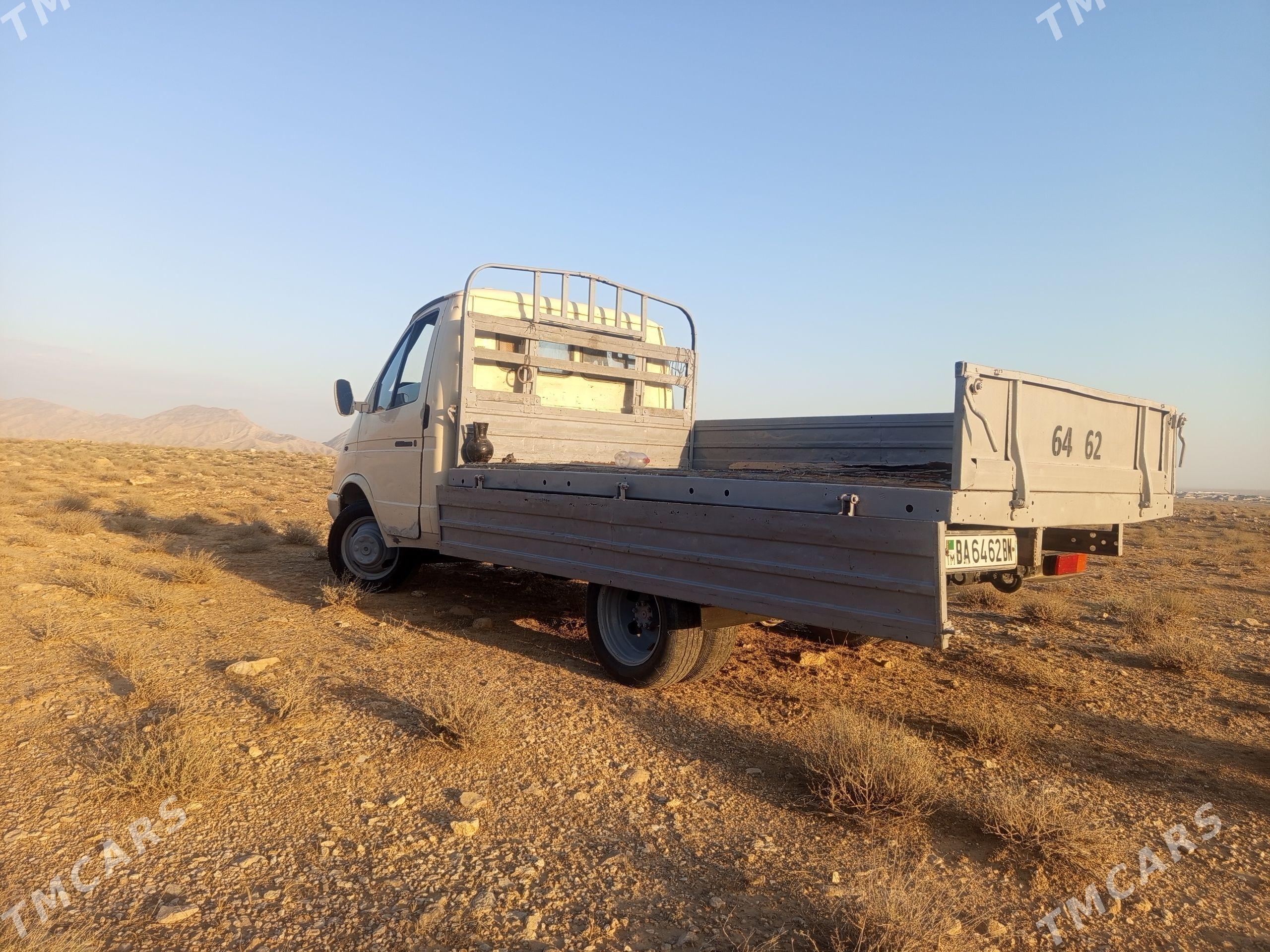 Gaz Gazel 2001 - 100 000 TMT - Balkanabat - img 1