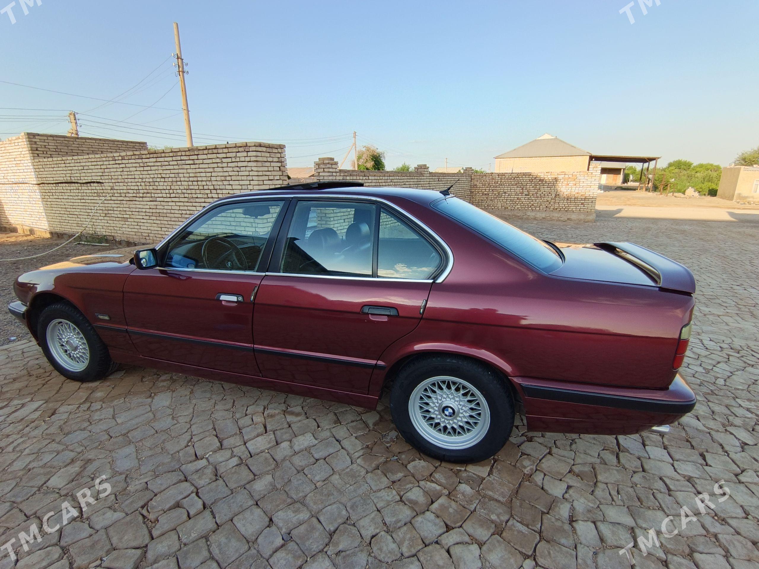 BMW 525 1995 - 110 000 TMT - Мары - img 1