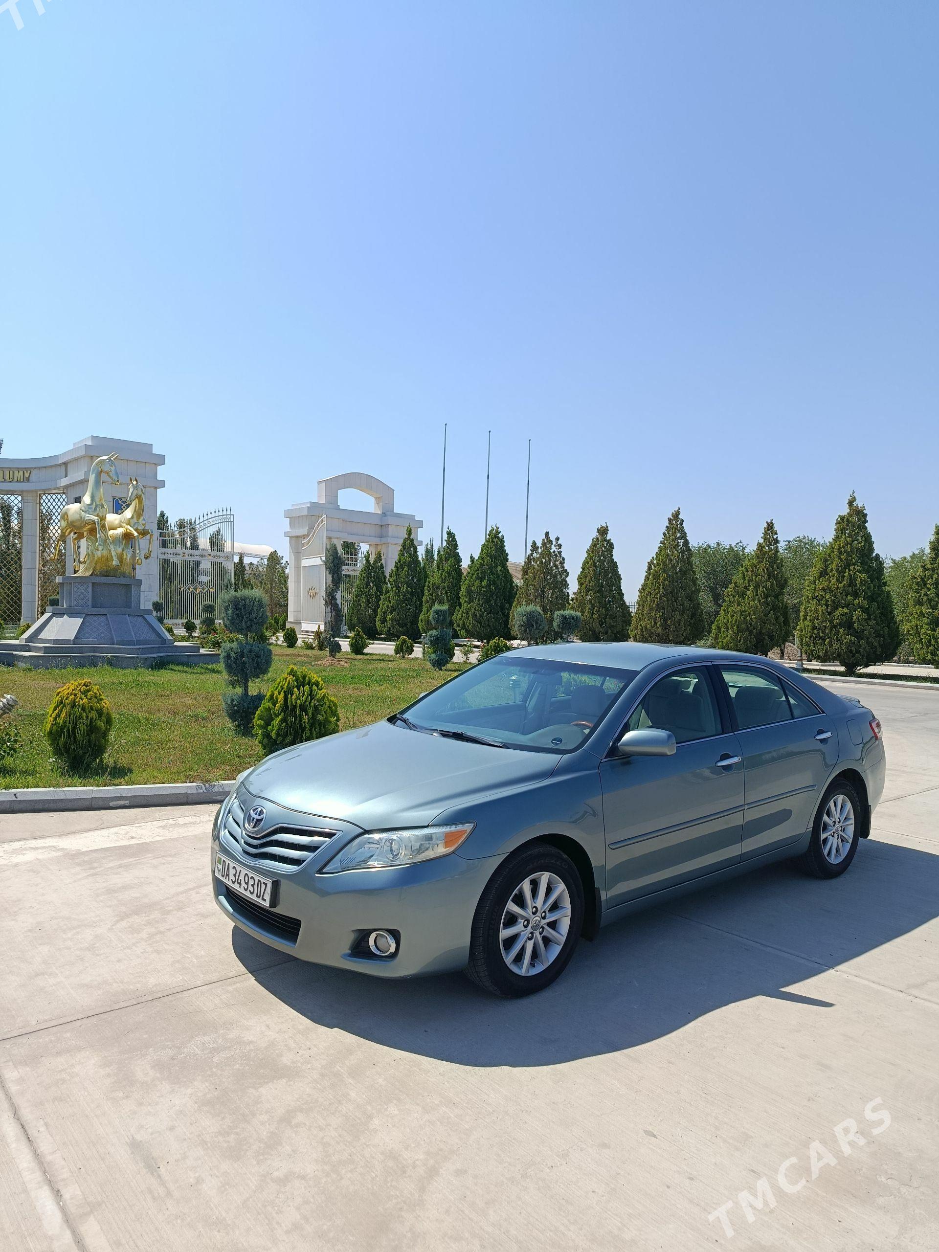 Toyota Camry 2010 - 235 000 TMT - Дашогуз - img 1