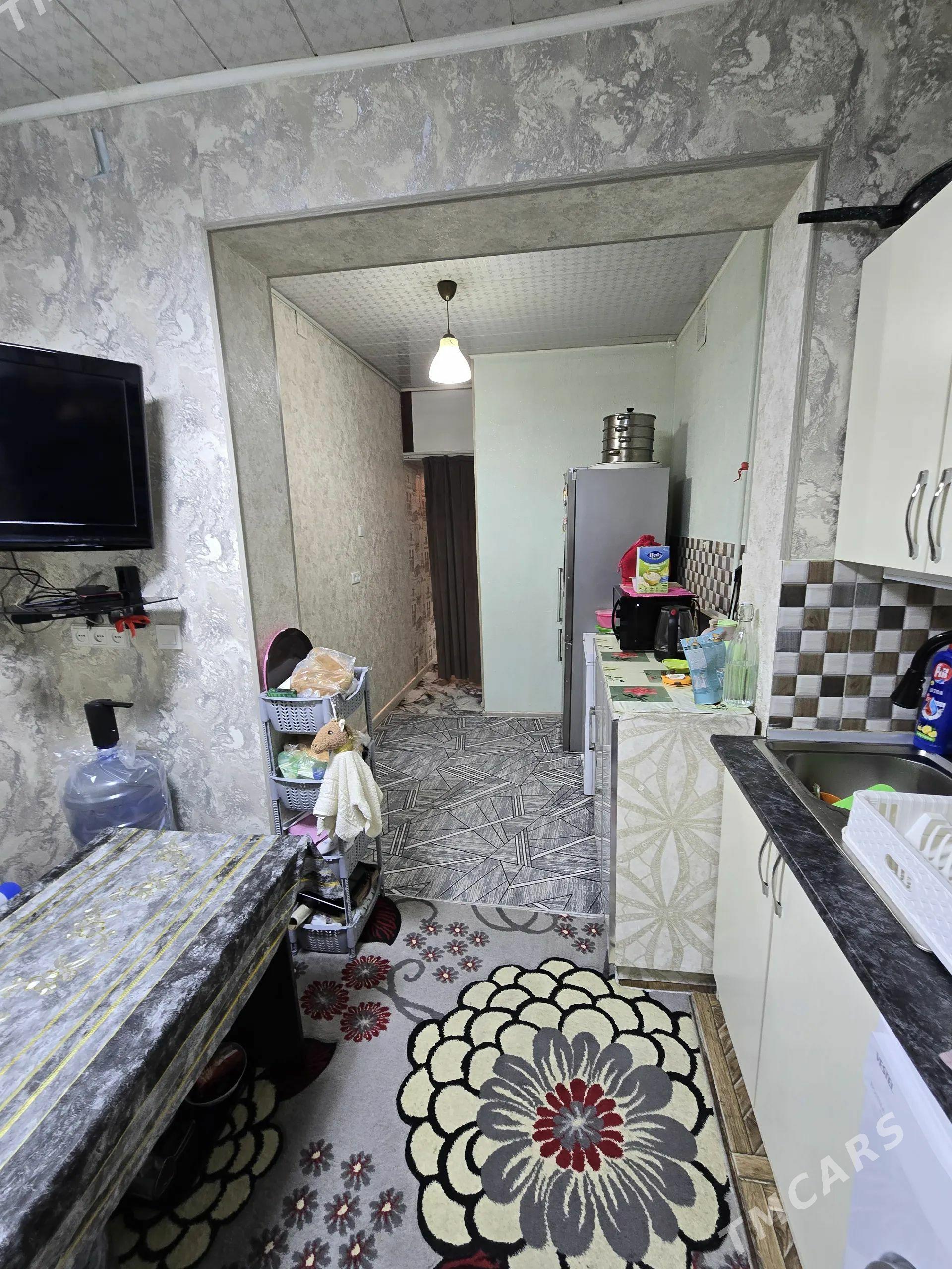 Аренда 8 мкр 2 ком - 8 мкр - img 1