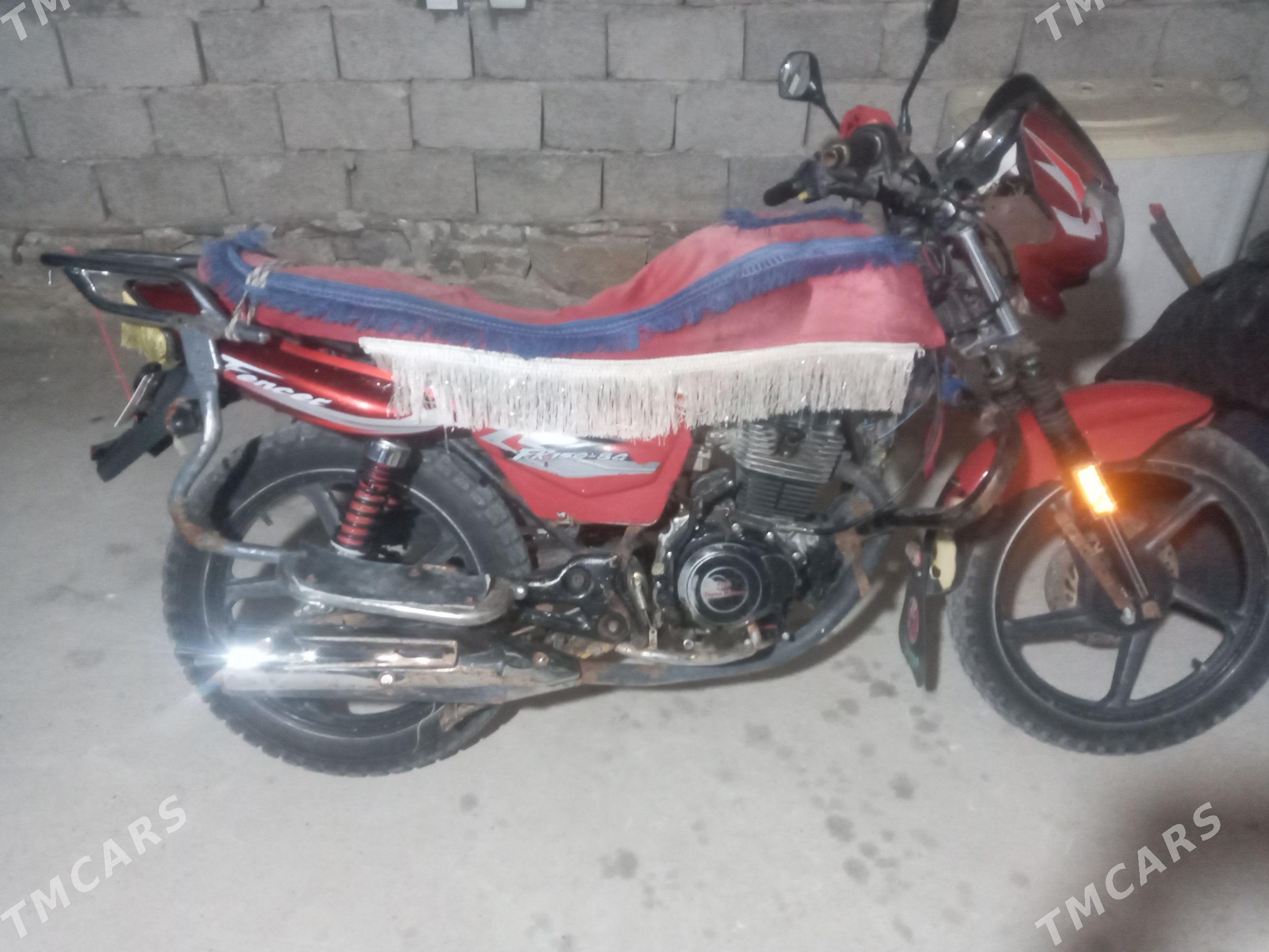 Fekon FK200-14G 2015 - 9 000 TMT - Койтендаг - img 1